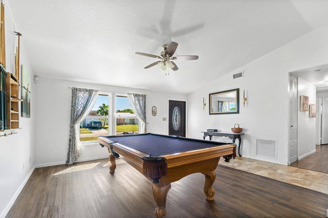 Royal Palm Beach, FL 33411,1056 Grandview CIR