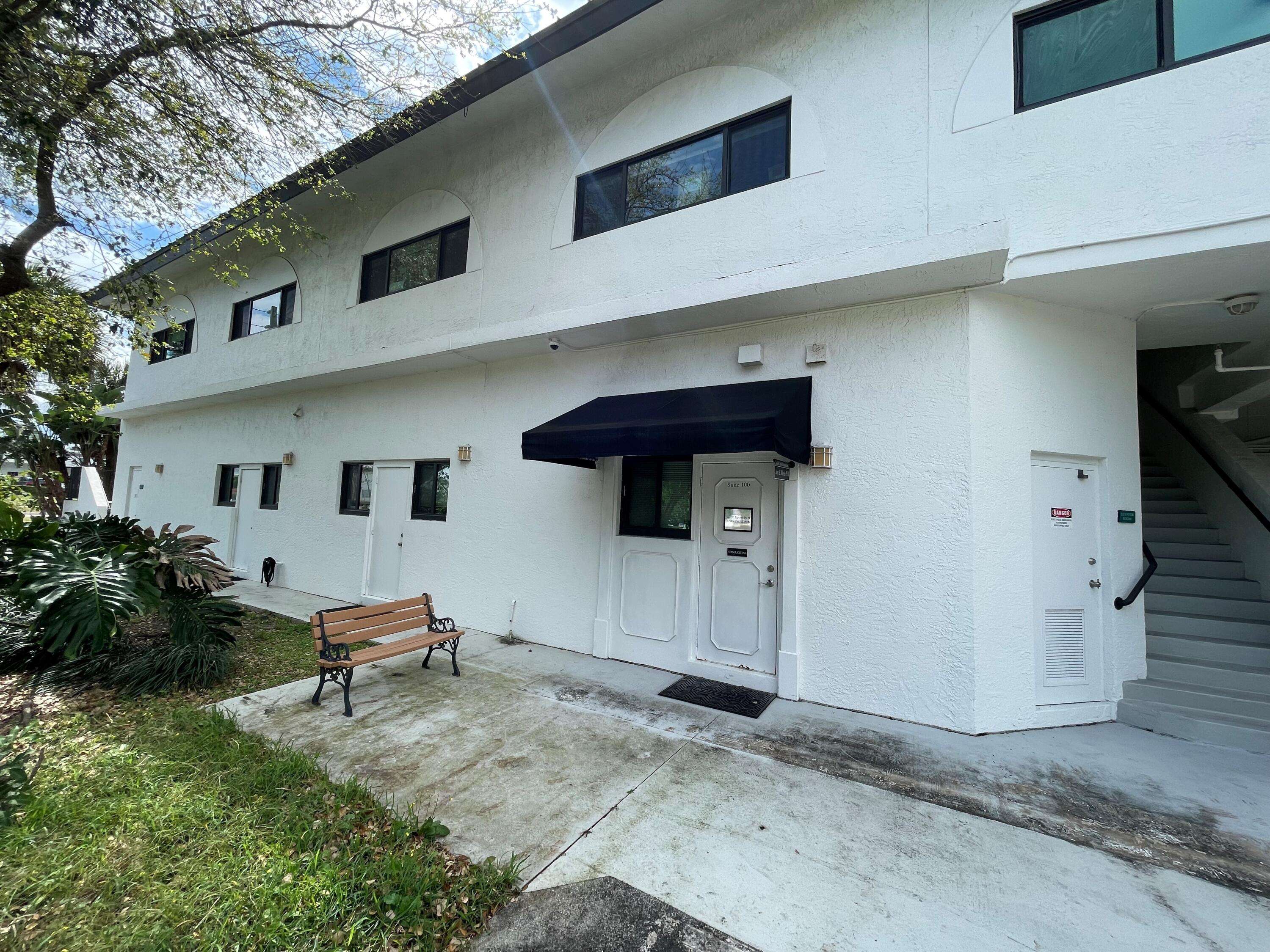Boca Raton, FL 33431,2505 NW 2nd AVE