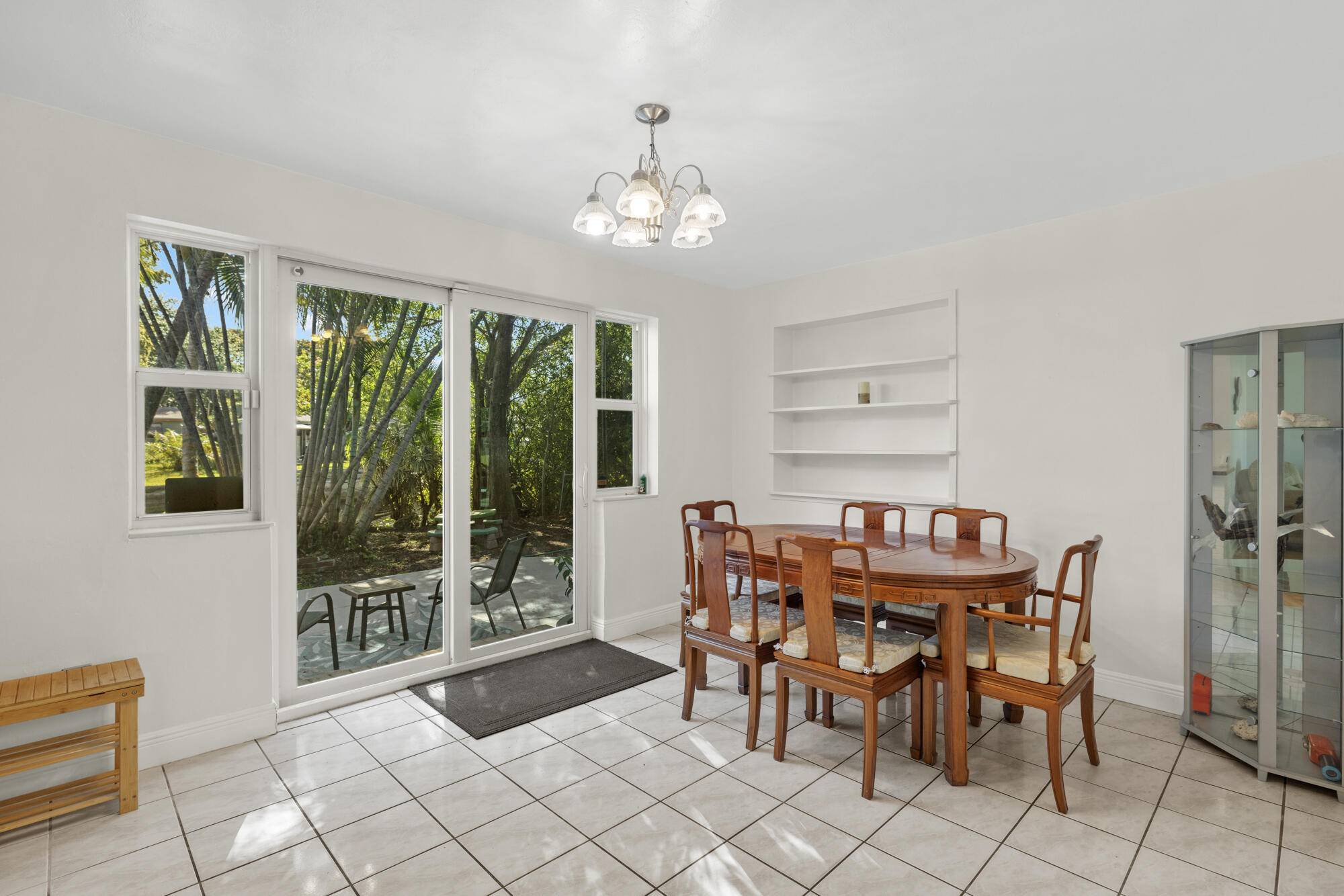 Hollywood, FL 33021,919 N 31st AVE