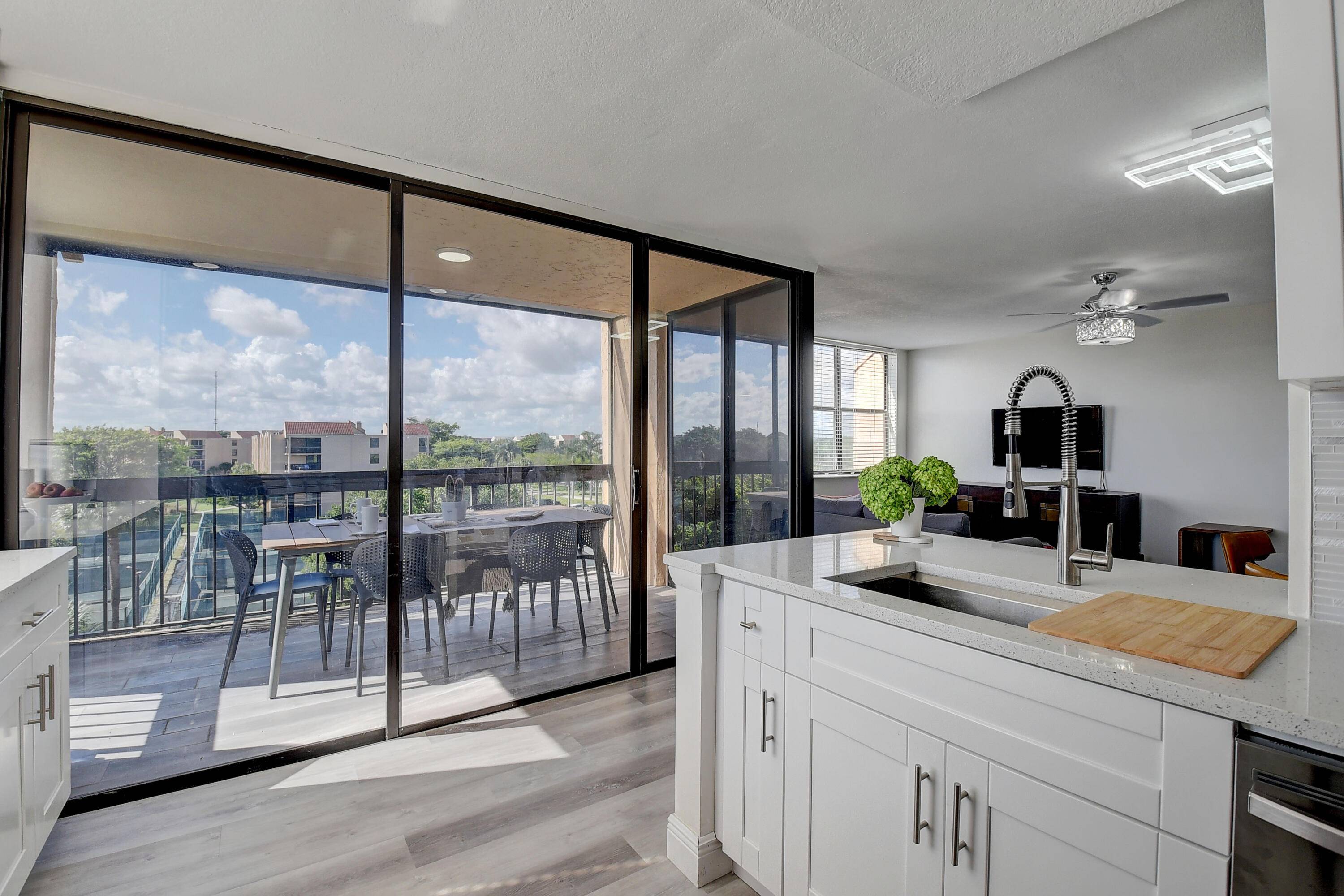 Delray Beach, FL 33444,600 Egret 7505 CIR 7505