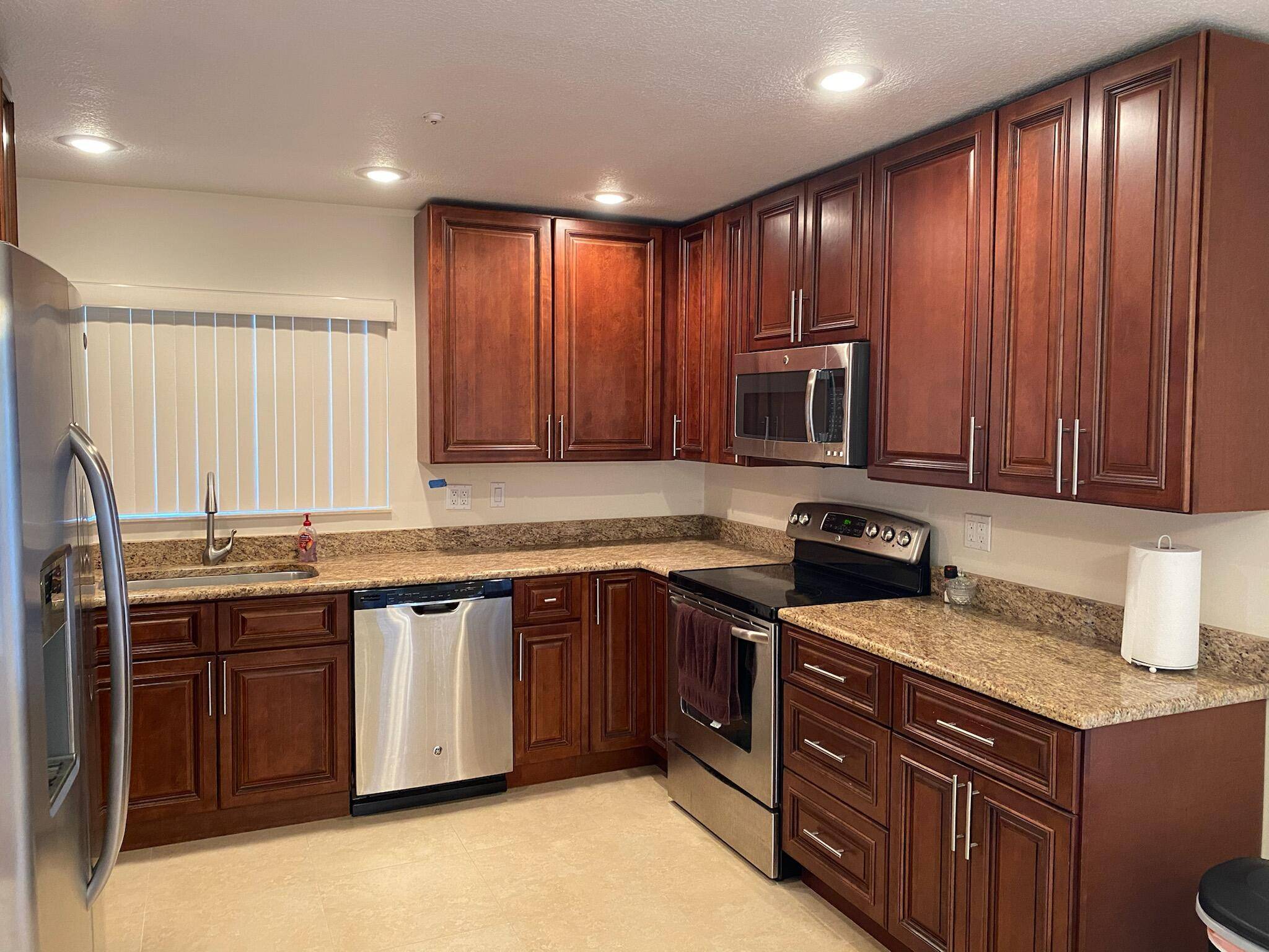 Boca Raton, FL 33486,450 W Conference DR 450 & 460