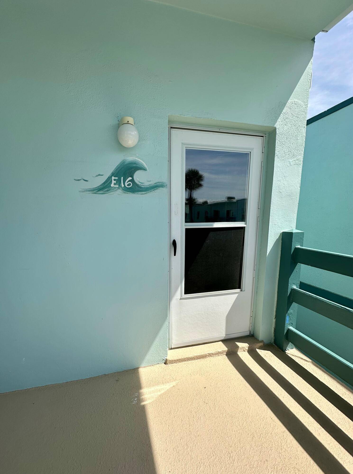 Cape Canaveral, FL 32920,351 Taylor AVE E16