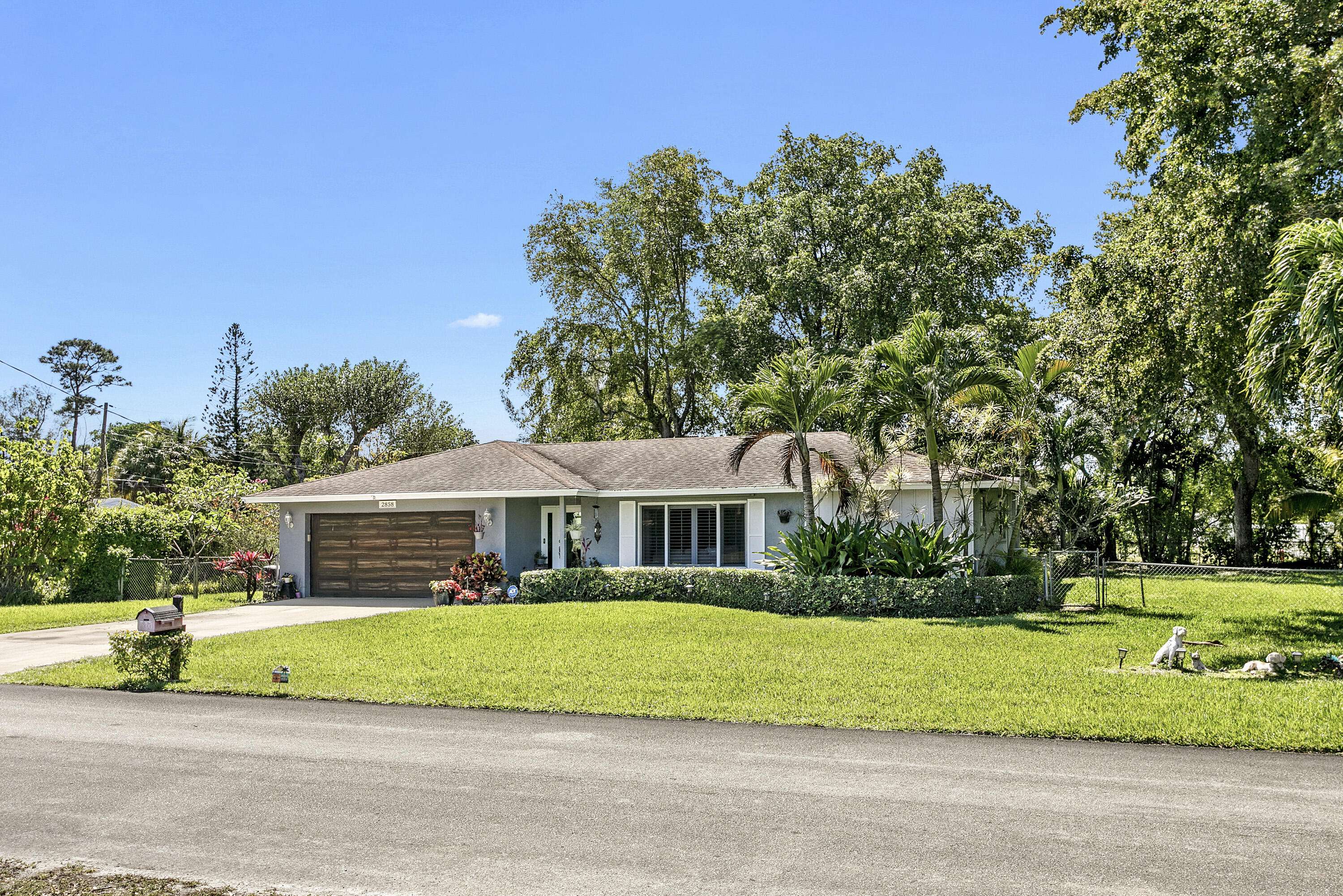 West Palm Beach, FL 33406,2858 Oak DR