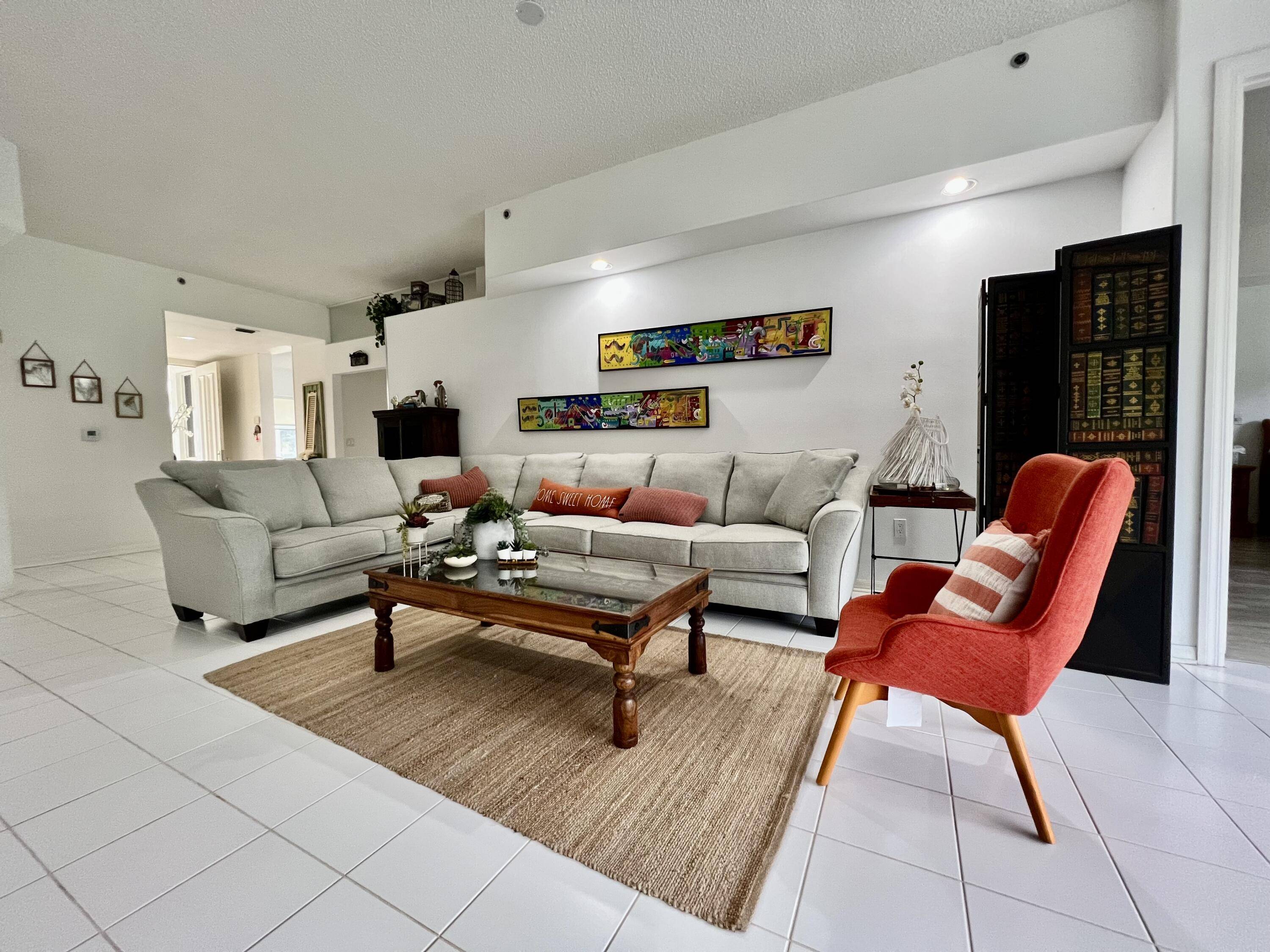 Boca Raton, FL 33496,2431 NW 59th ST 404