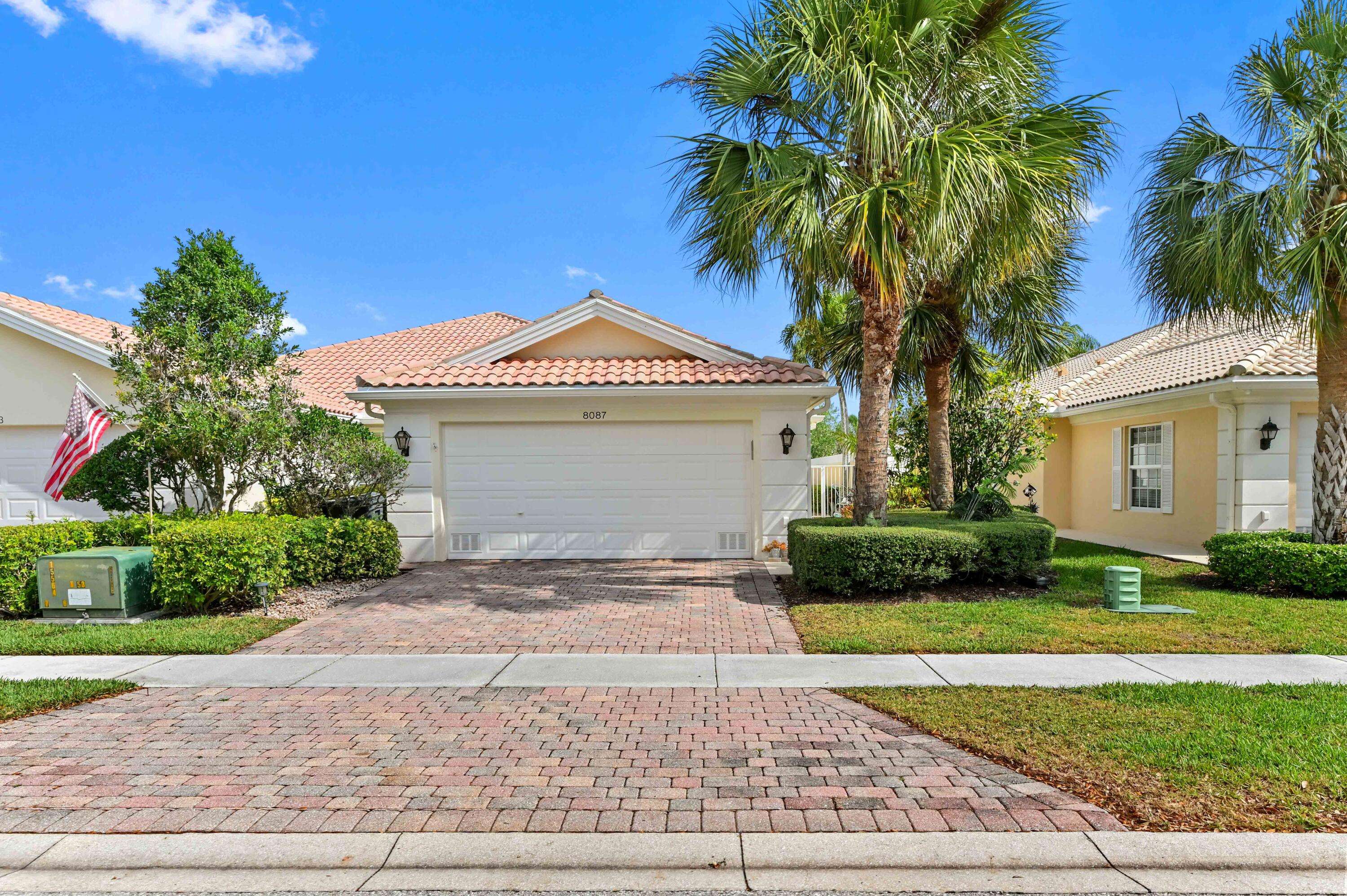 Wellington, FL 33414,8087 Montserrat PL