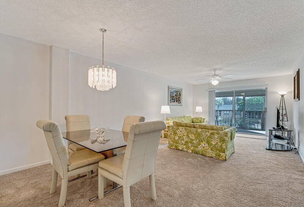 Lake Worth, FL 33467,3146 Via Poinciana 203