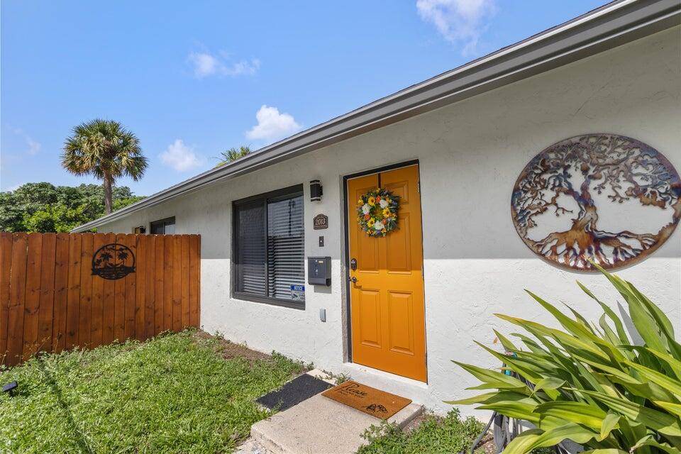 West Palm Beach, FL 33401,2013 Wilkins AVE
