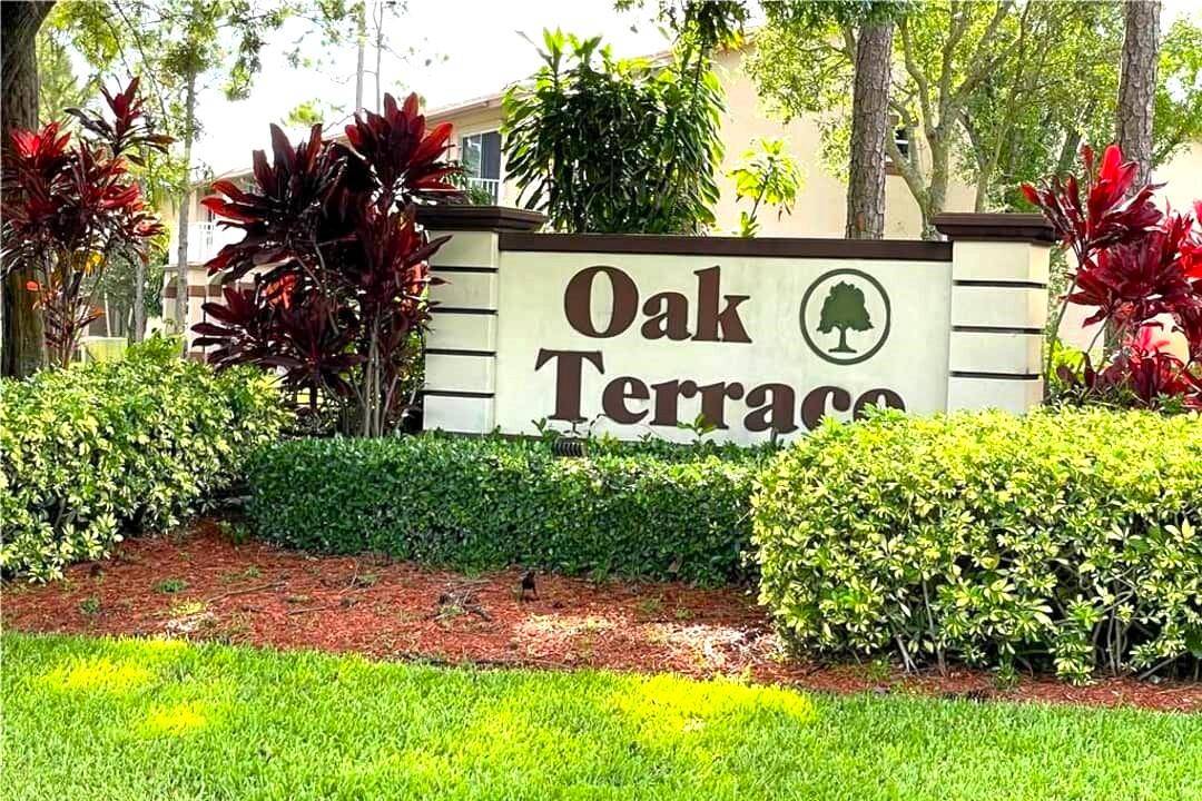 Greenacres, FL 33463,4205 Oak Terrace DR