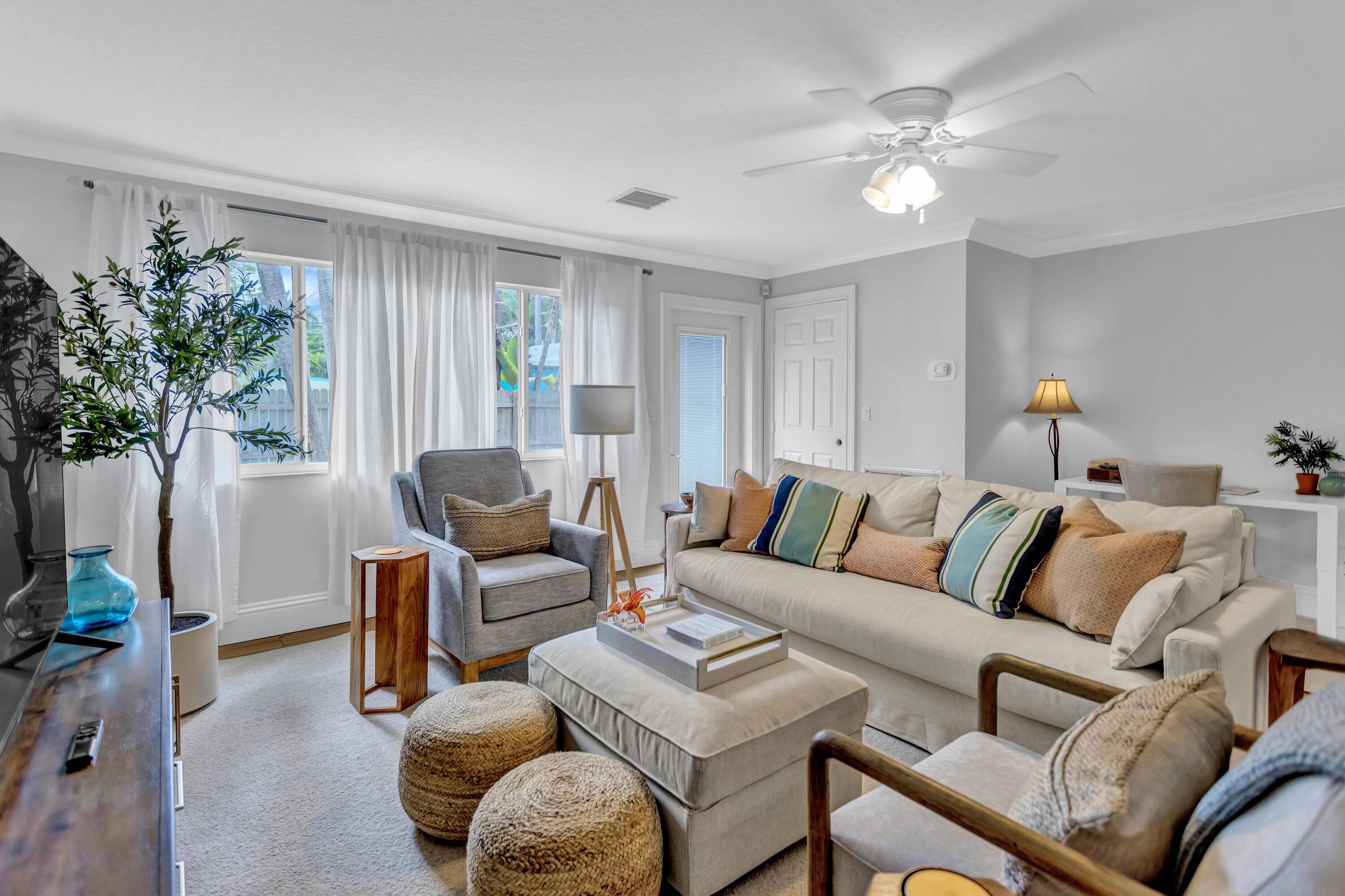 Boynton Beach, FL 33435,15 East AVE