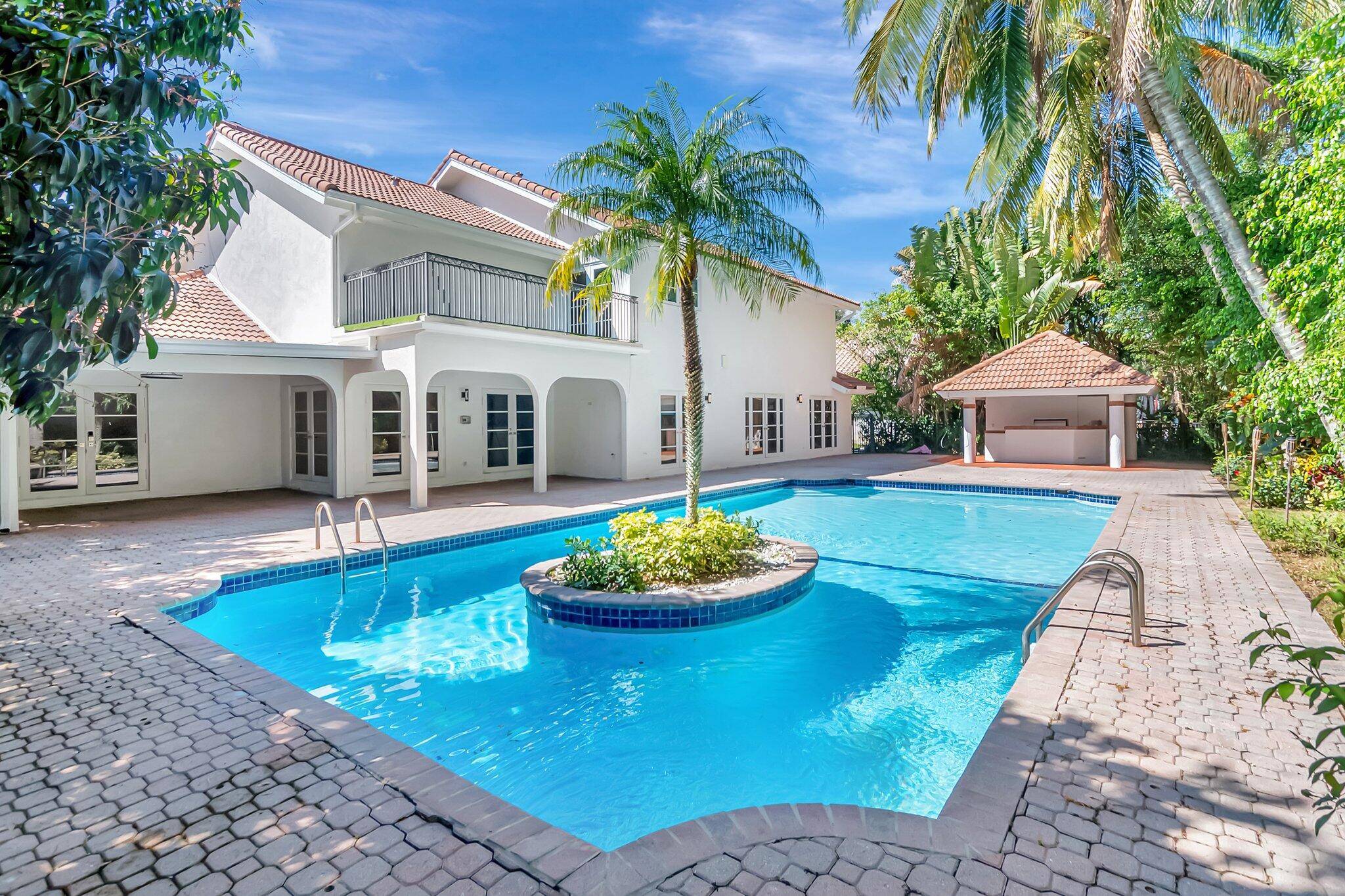Boca Raton, FL 33486,930 N N Parkside CIR