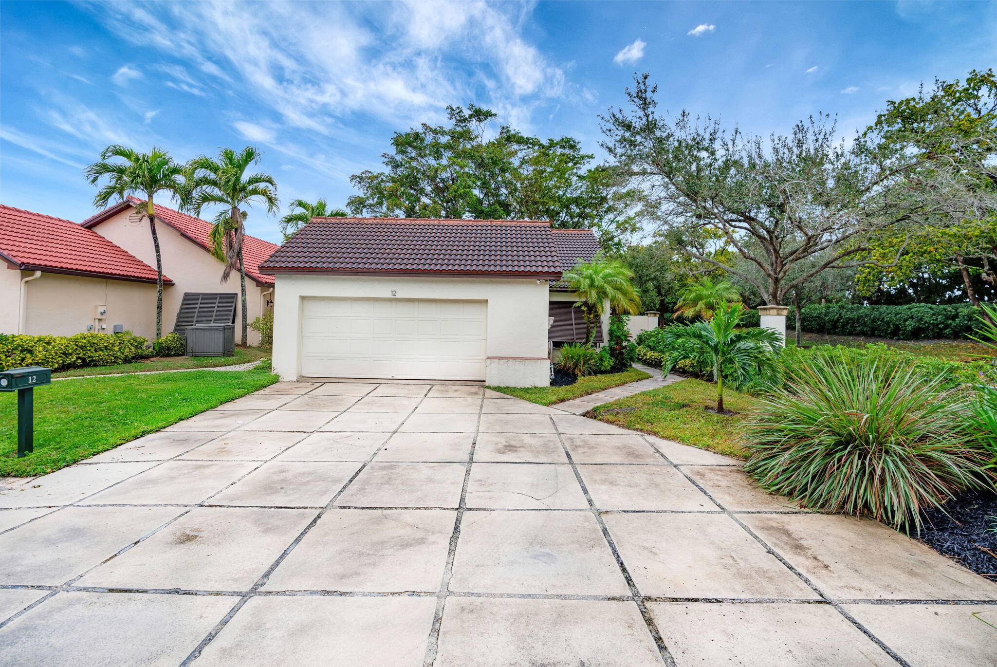 Palm Beach Gardens, FL 33418,12 N N Ironwood WAY