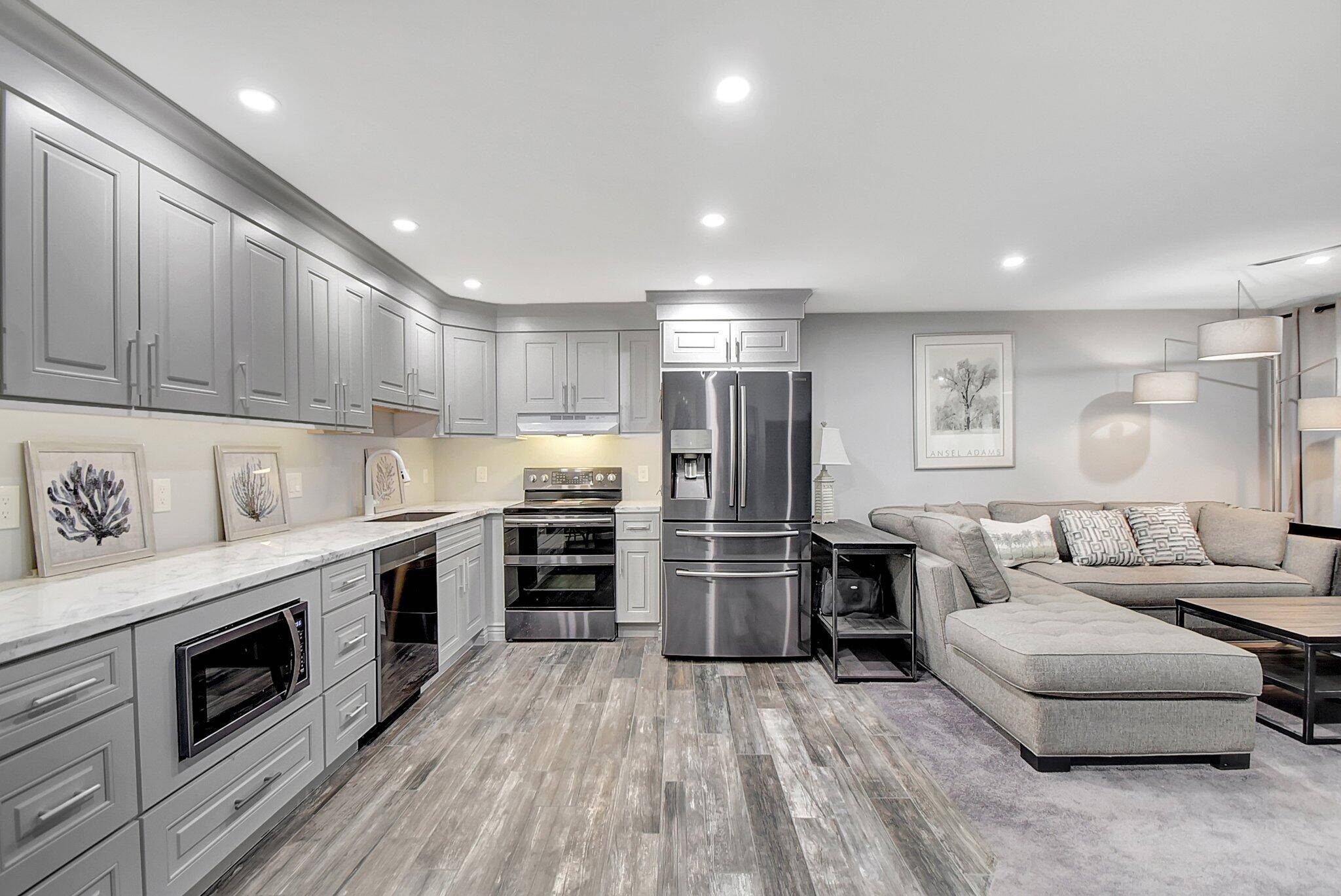 Boca Raton, FL 33434,387 Mansfield J