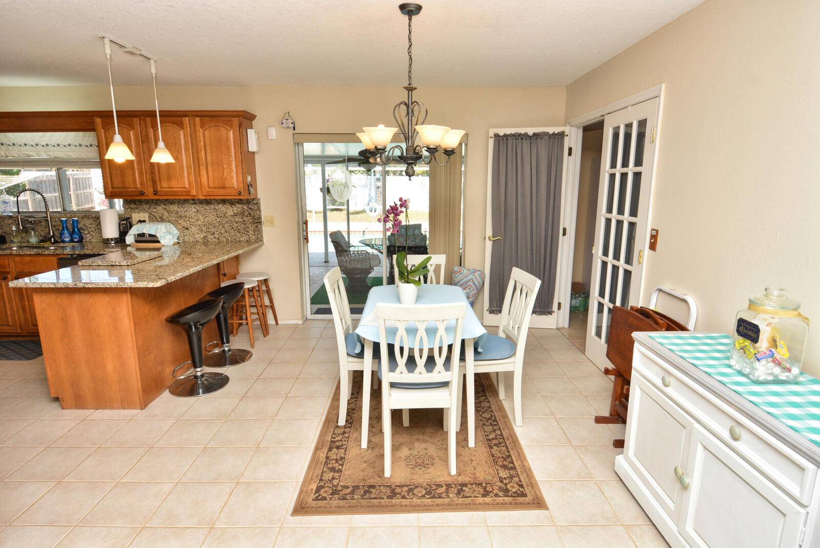 Port Saint Lucie, FL 34983,557 SE Seahouse DR