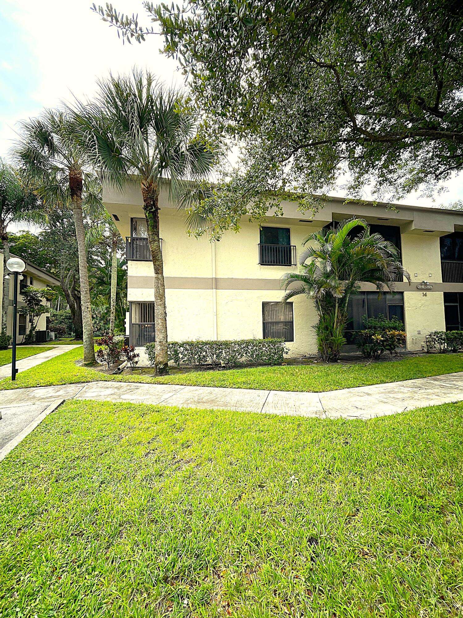 Coconut Creek, FL 33066,2920 S Carambola CIR 20107