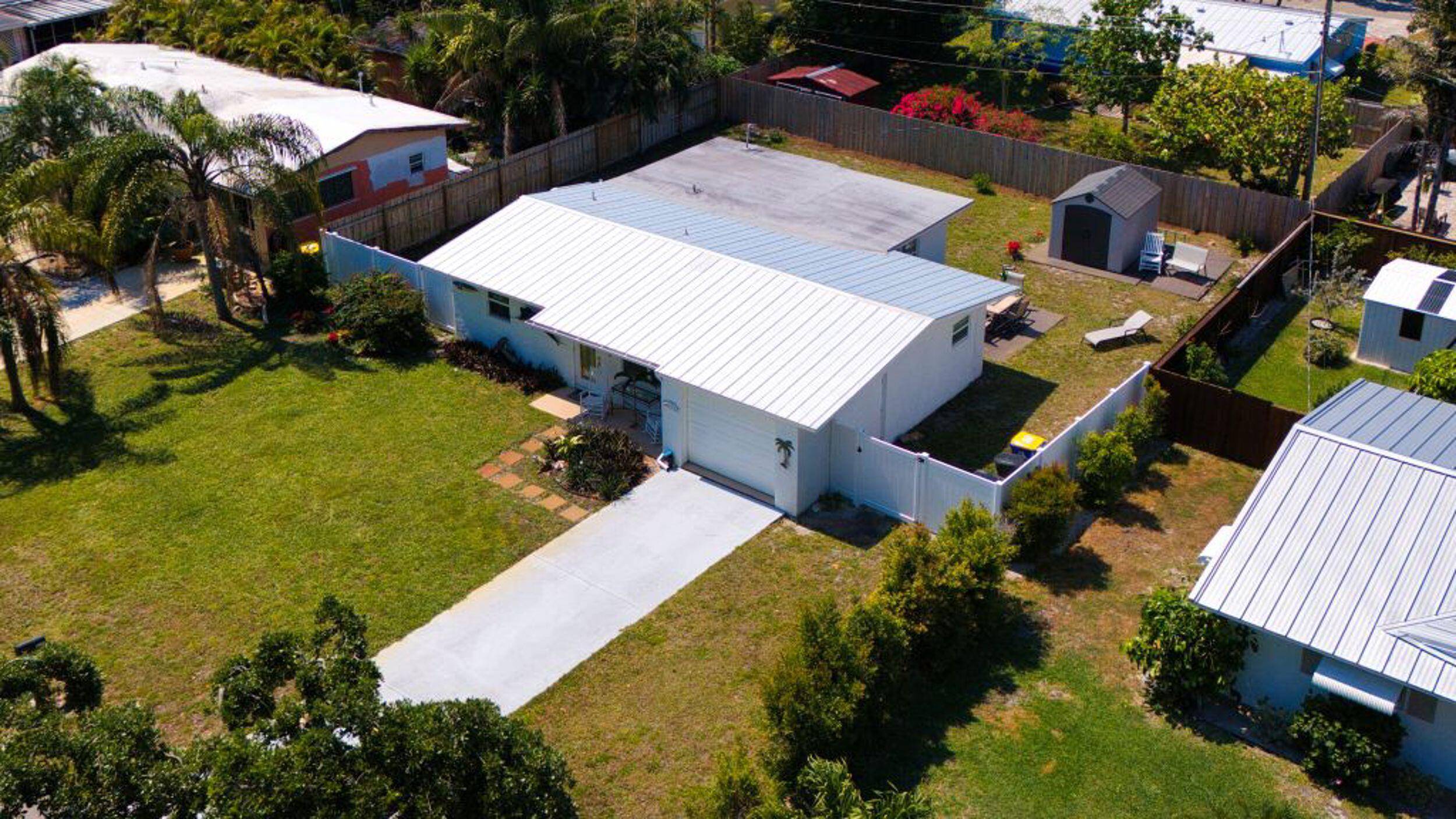 Jensen Beach, FL 34957,4142 NE Robin CT