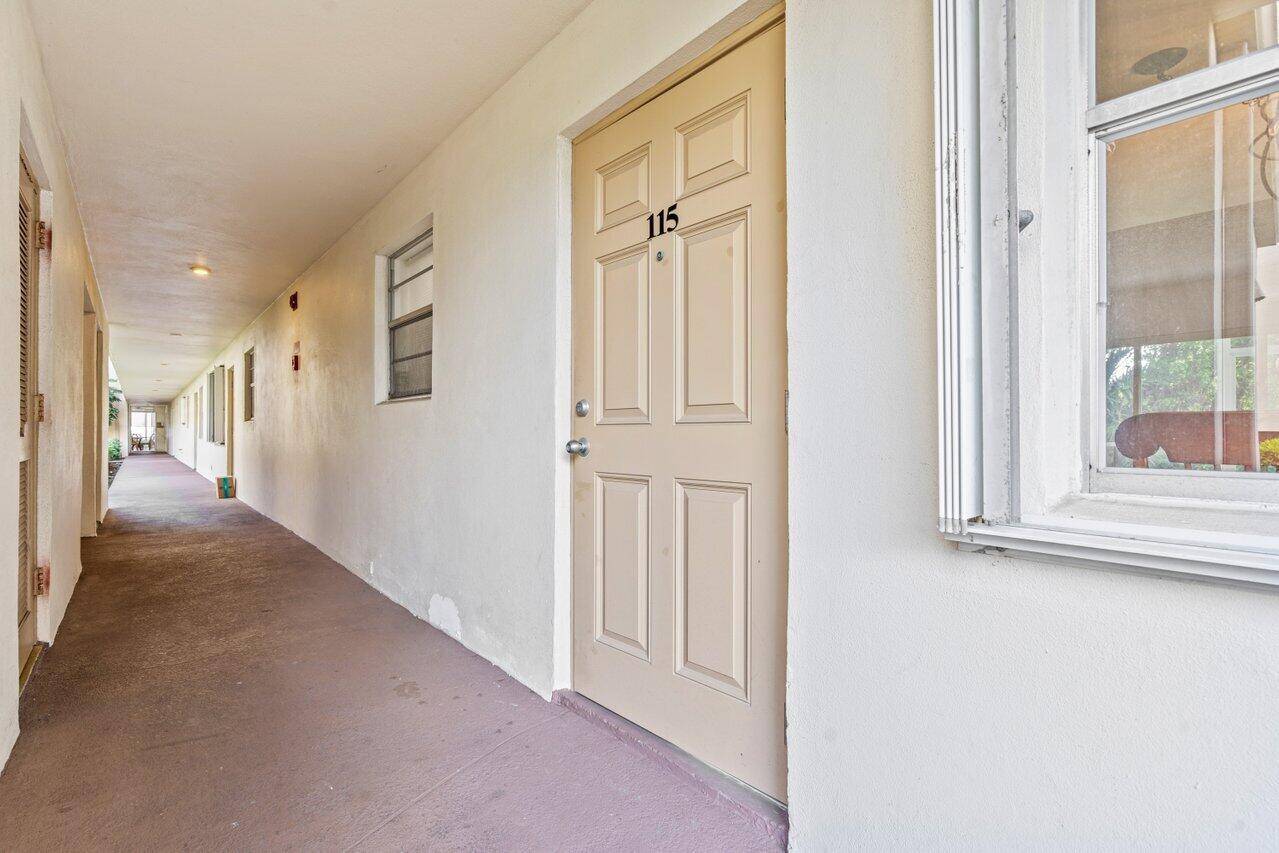 Boynton Beach, FL 33435,1810 New Palm WAY 115