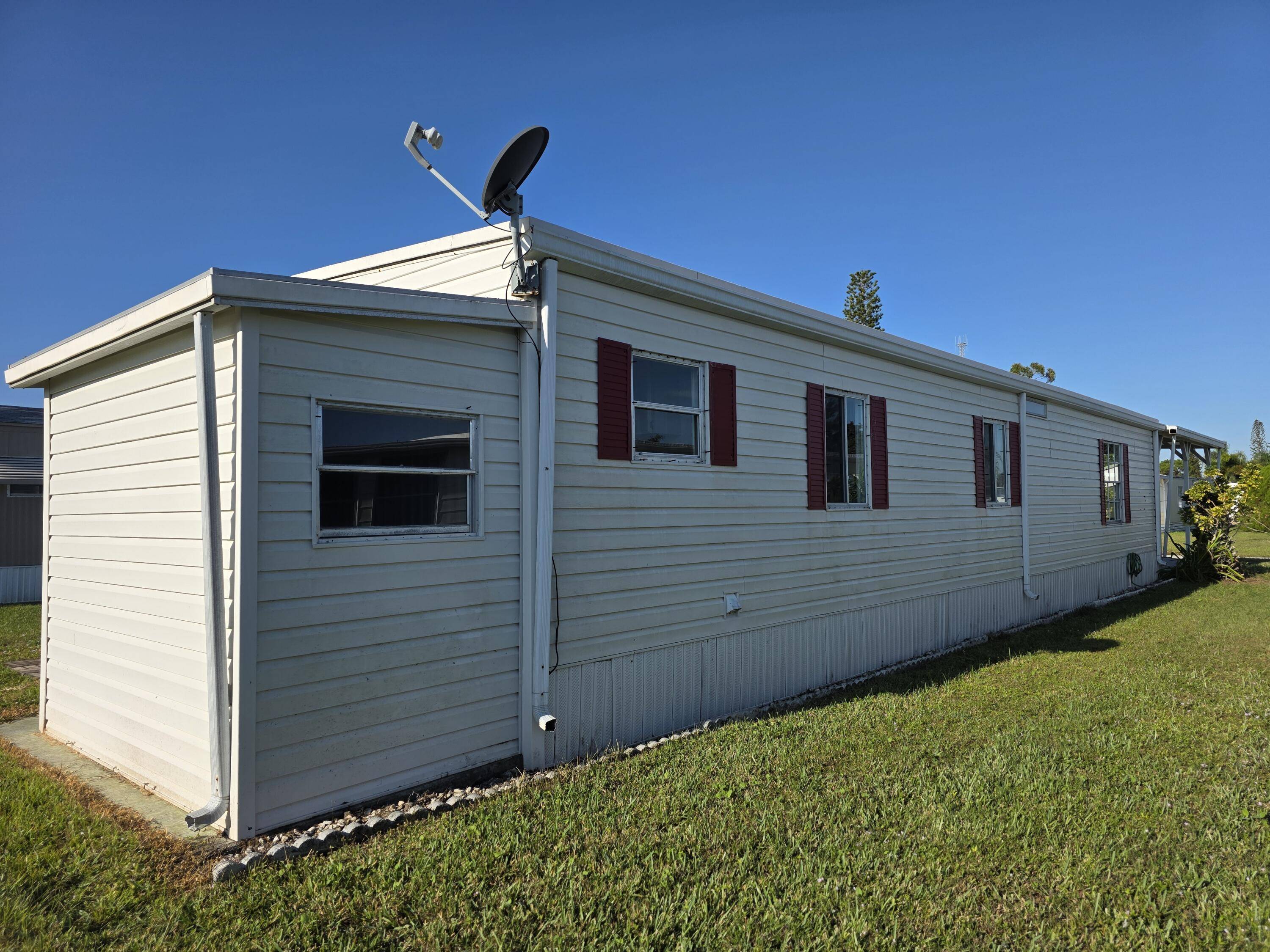 Port Saint Lucie, FL 34952,8 Del Sol