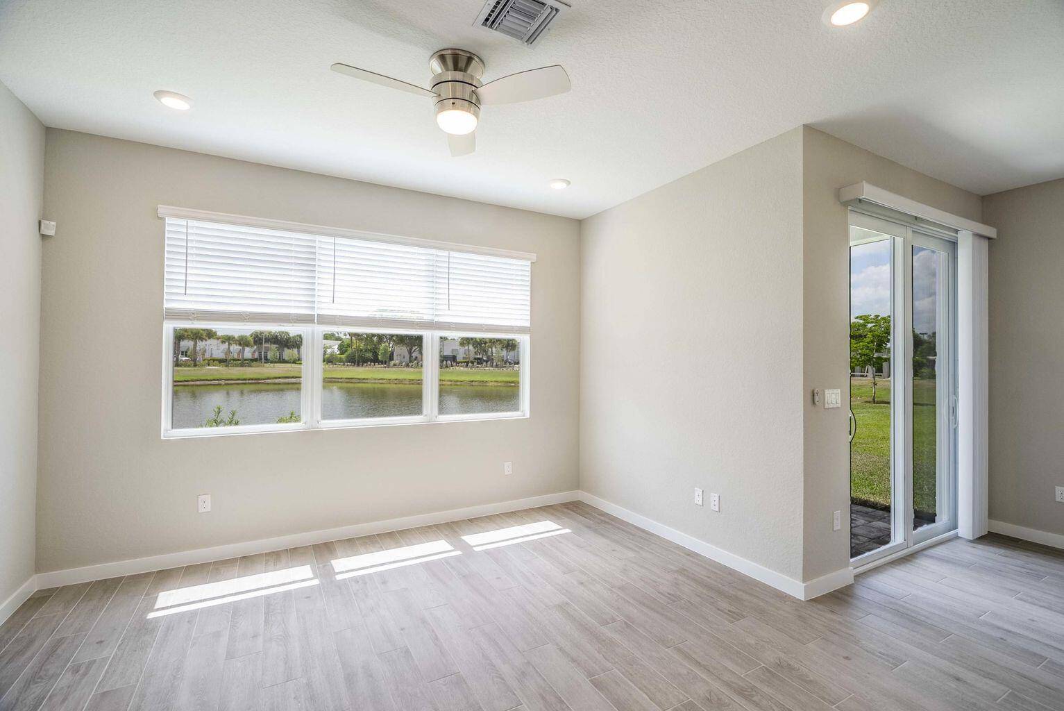 Lake Worth, FL 33467,8718 Via Mar Rosso