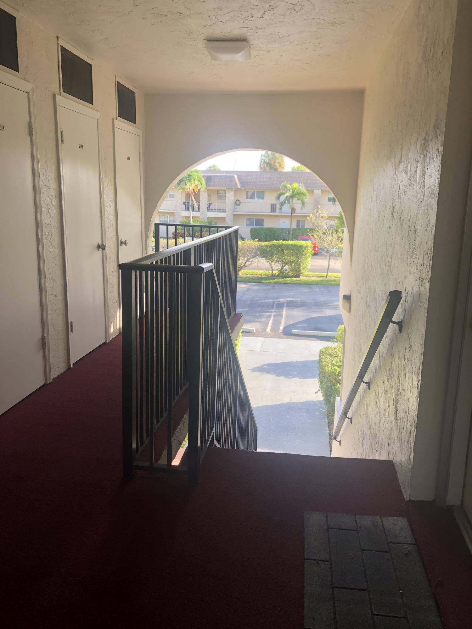 Boca Raton, FL 33428,22785 SW 66th AVE 208