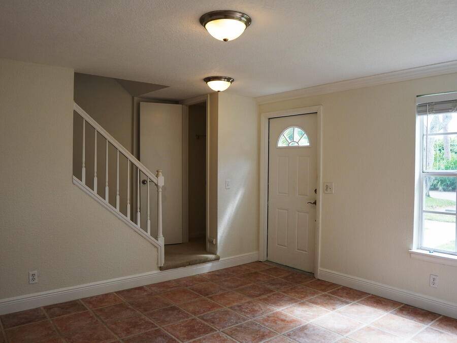 Jupiter, FL 33458,209 Georgian Park DR