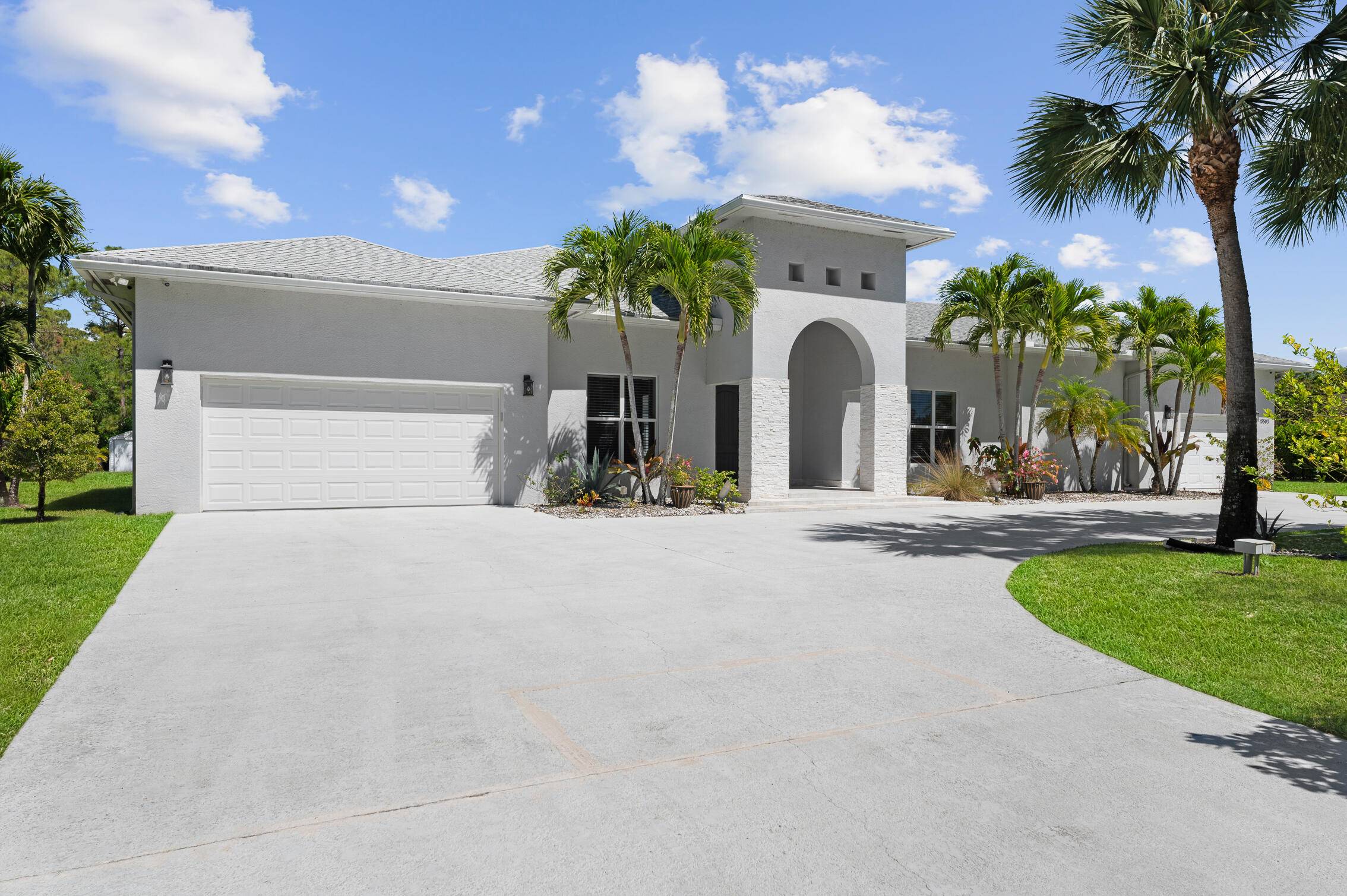 The Acreage, FL 33470,15503 Temple BLVD