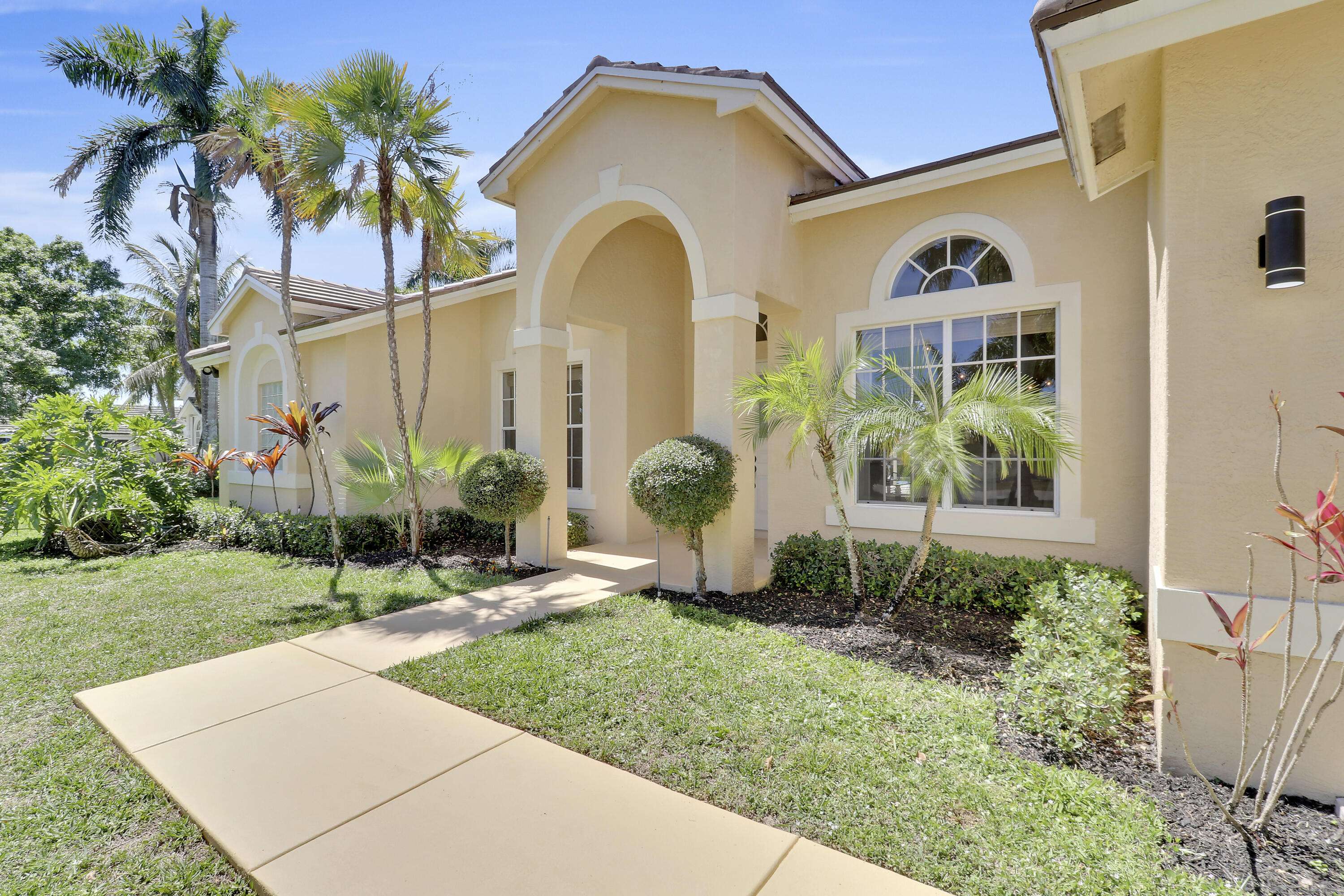 West Palm Beach, FL 33412,8005 Woodsmuir DR