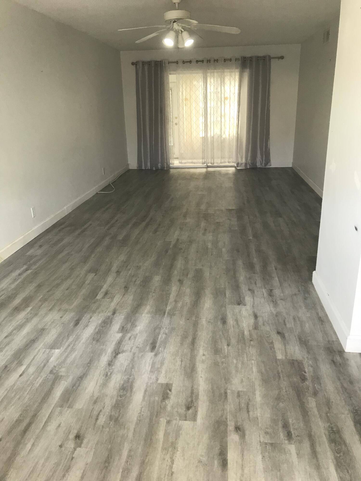 Boynton Beach, FL 33435,2102 NE 1st WAY 104