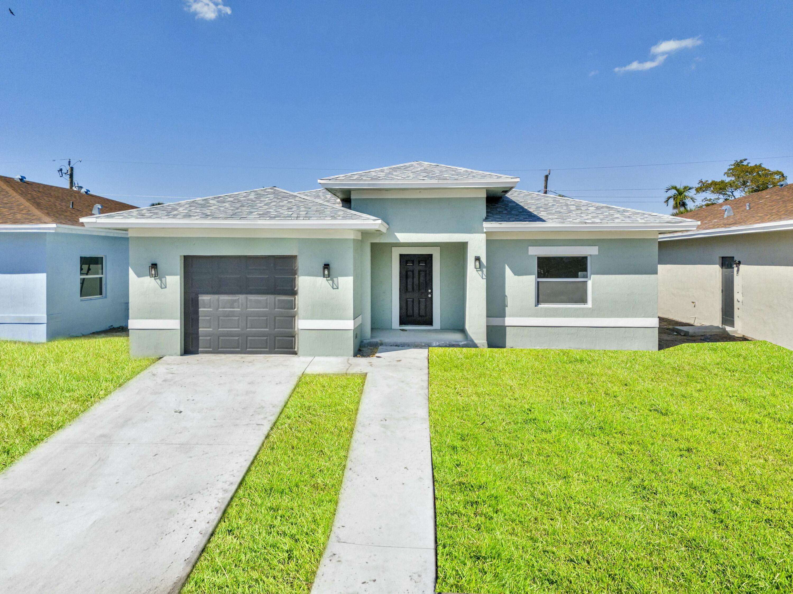 Fort Lauderdale, FL 33311,2935 NW 8th CT