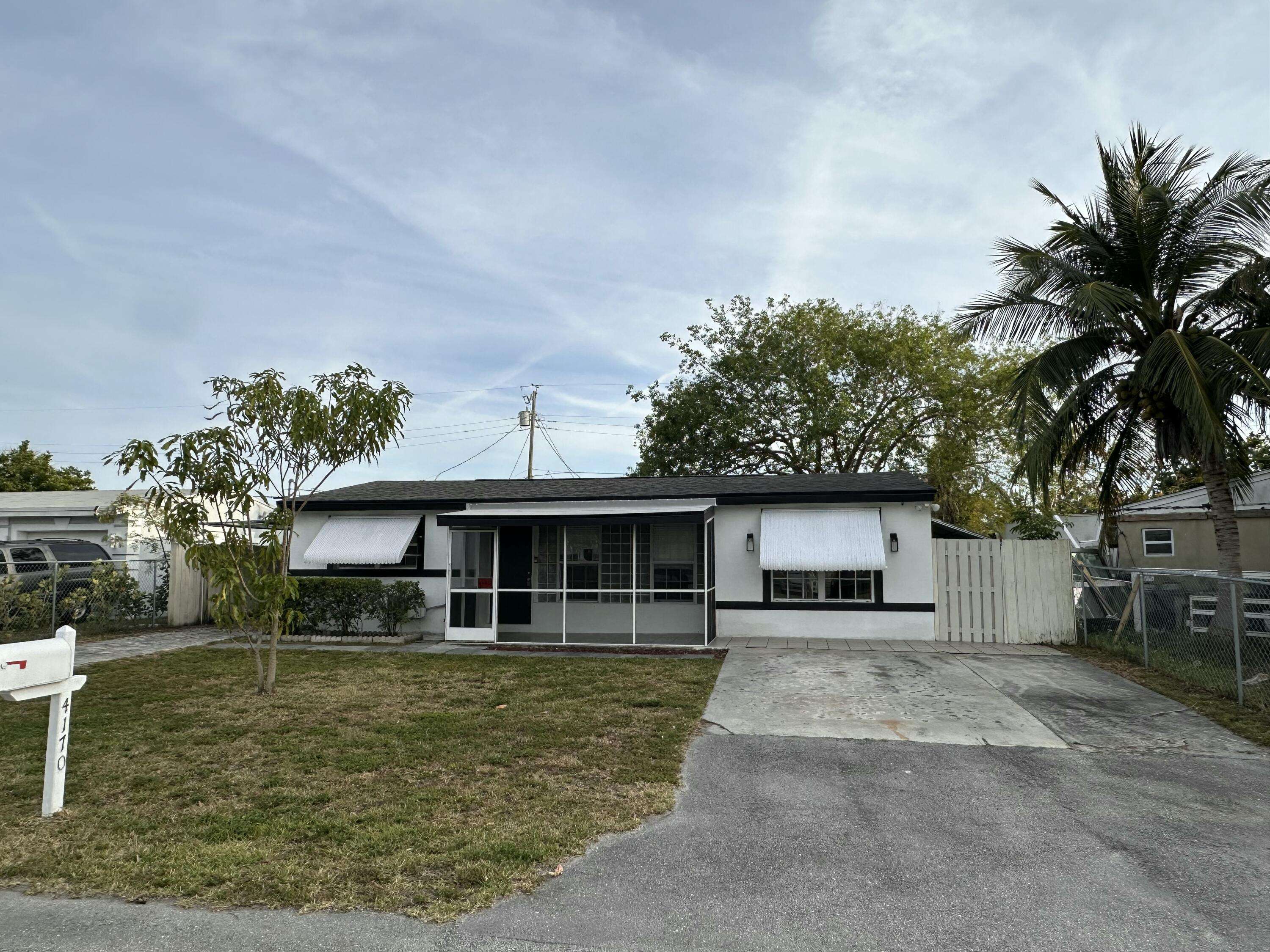 West Palm Beach, FL 33406,4170 Colt LN