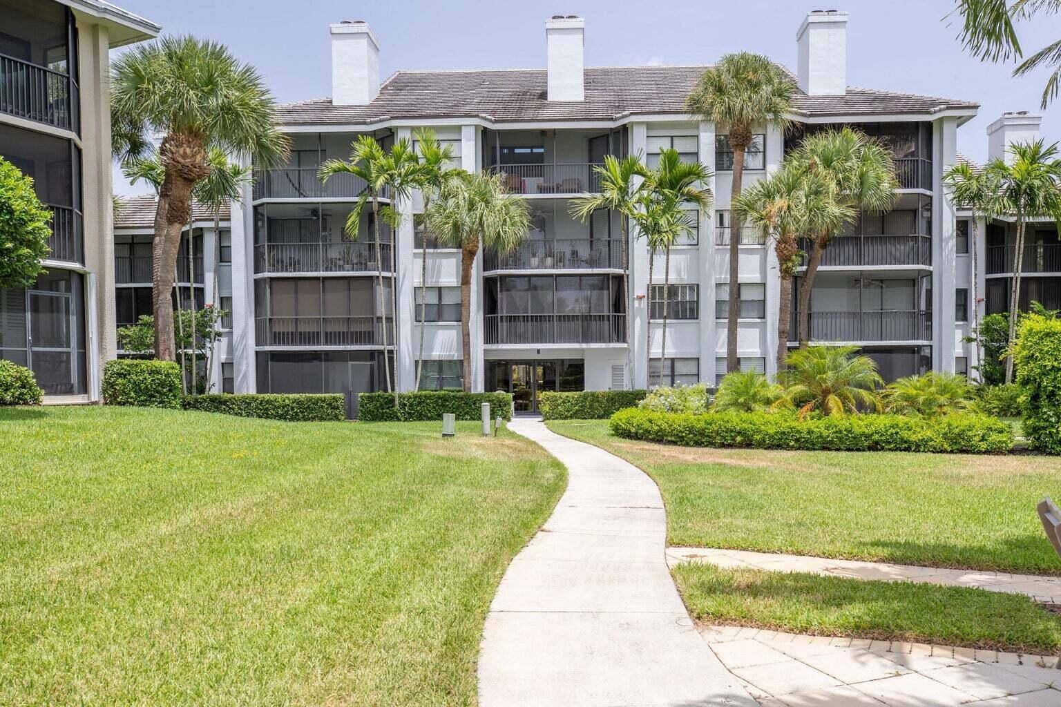 Juno Beach, FL 33408,123 N Bay Colony DR