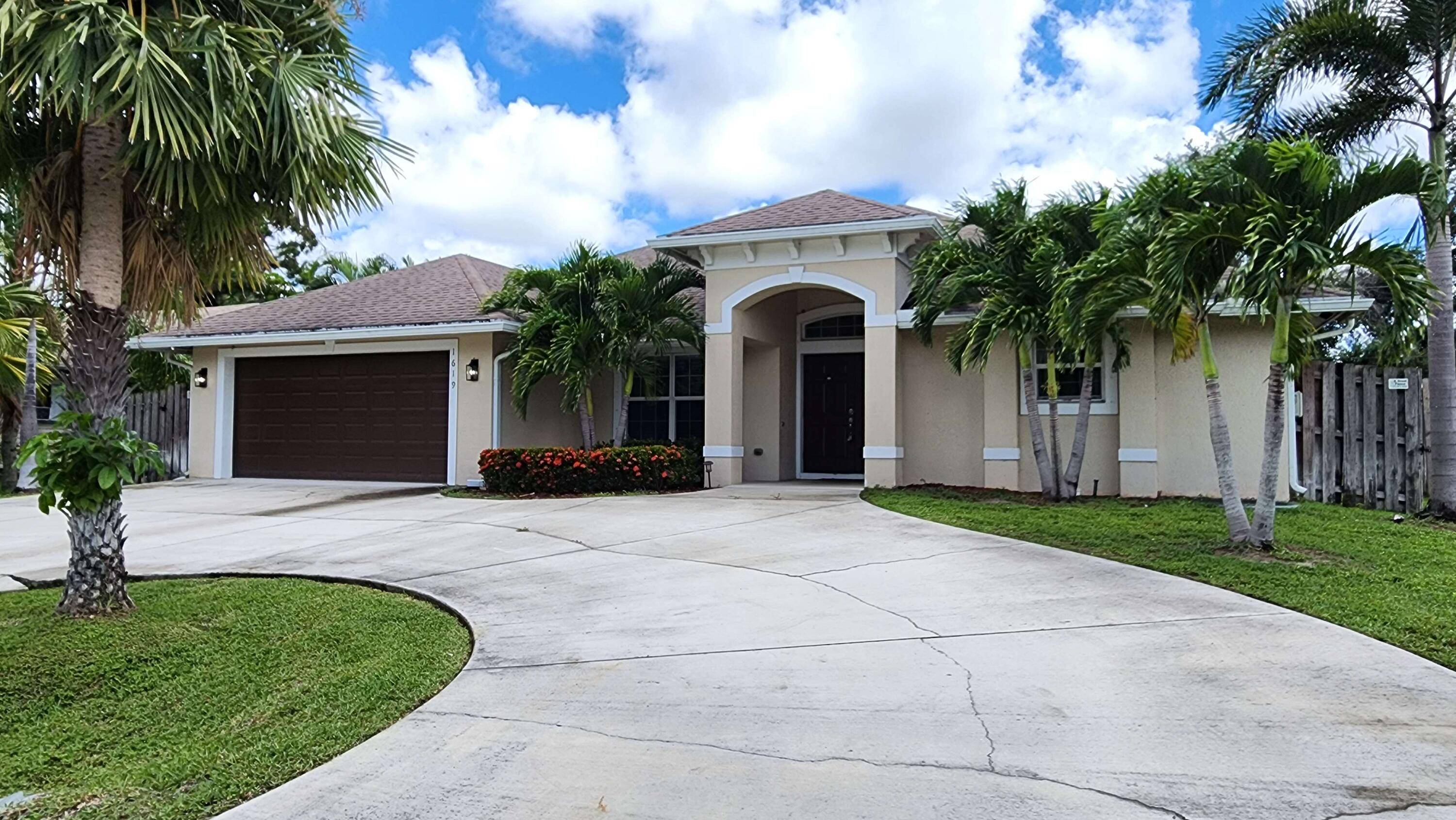 Port Saint Lucie, FL 34953,1619 SW Escobar LN