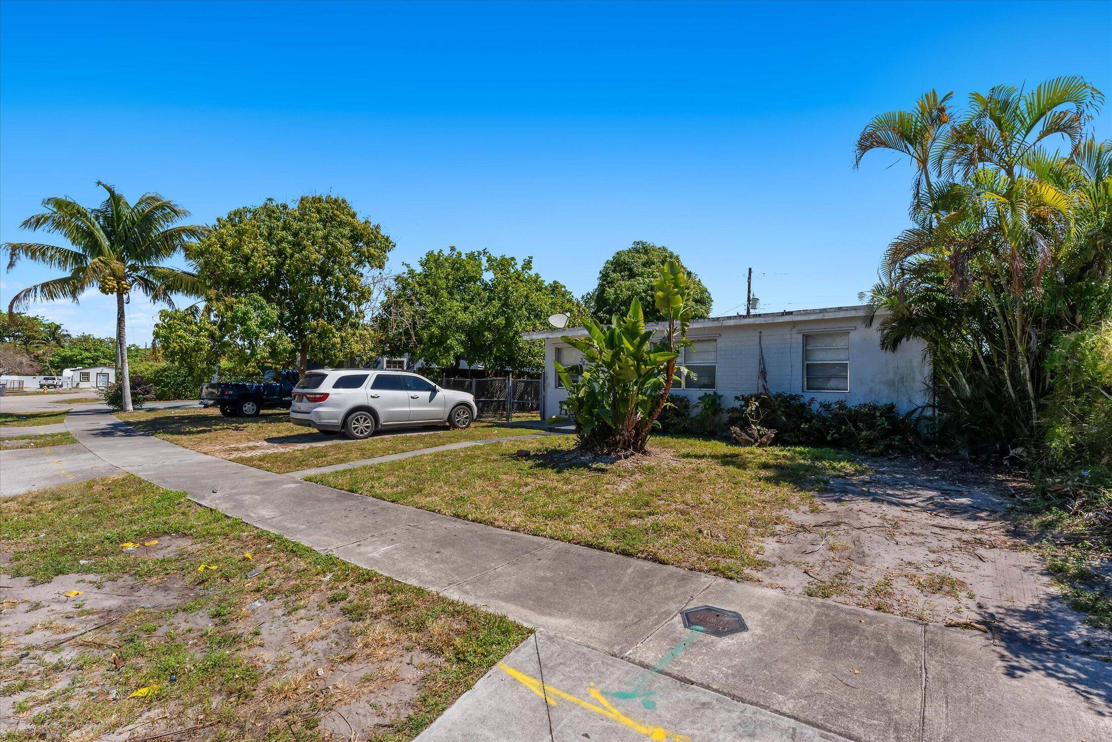 West Park, FL 33023,3621 SW 45th TER