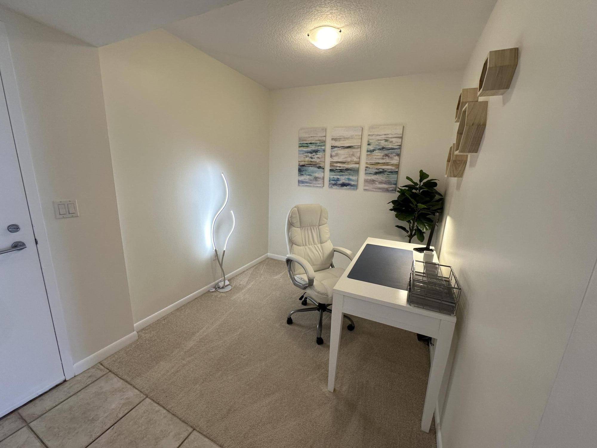 West Palm Beach, FL 33401,1551 N Flagler DR 1106