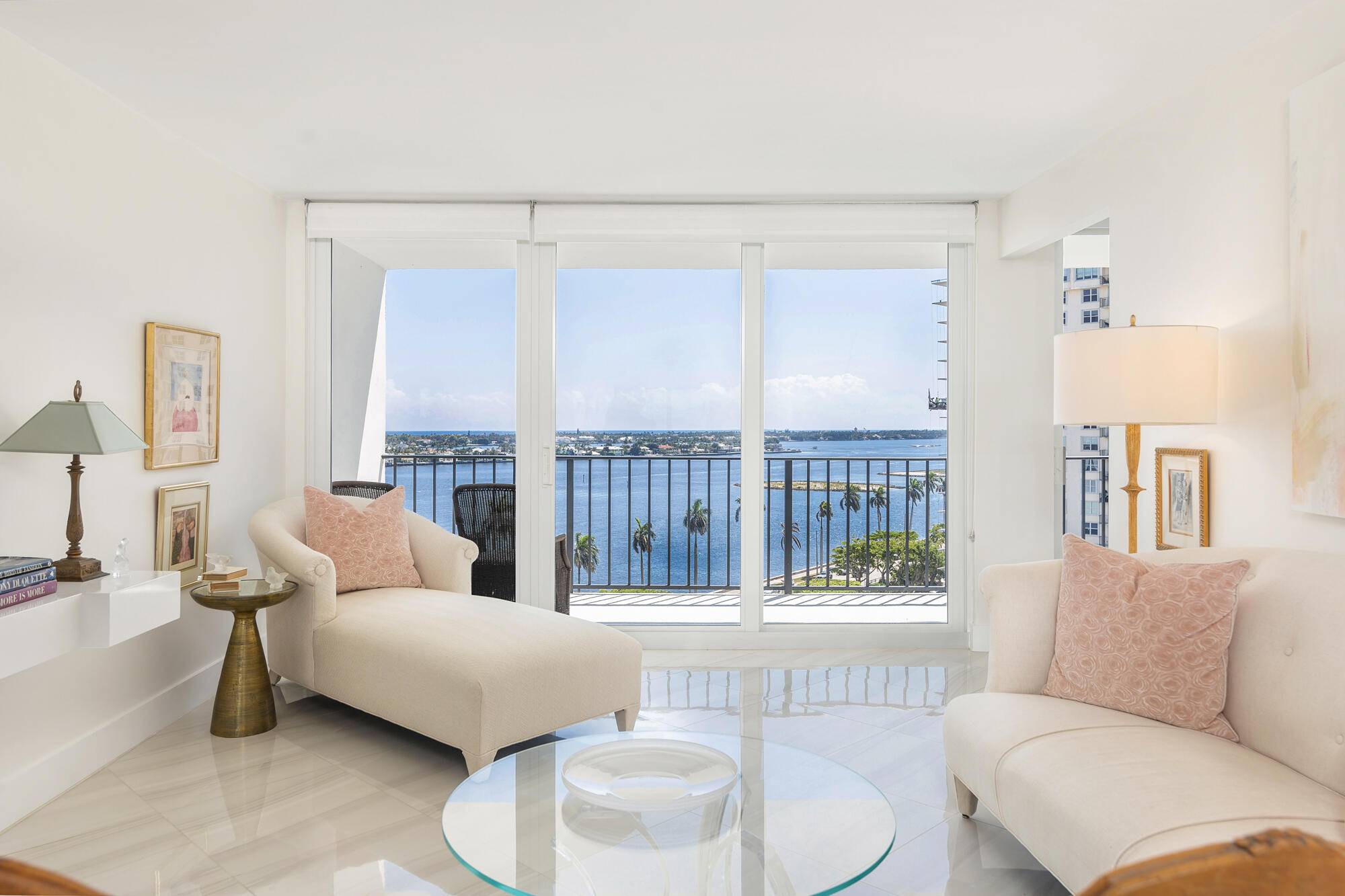 West Palm Beach, FL 33401,1701 S Flagler DR 1106