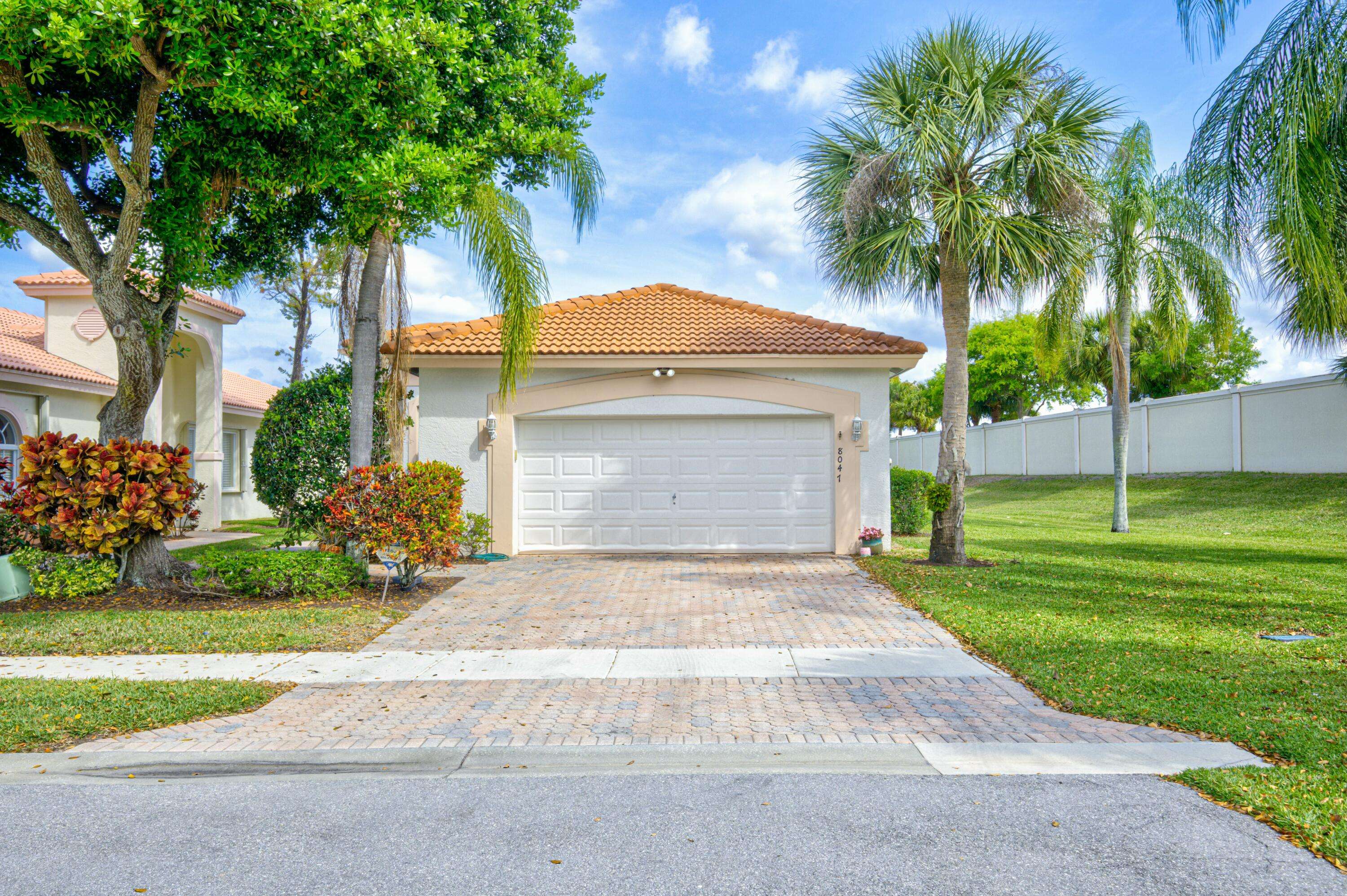 Boynton Beach, FL 33472,8047 Brindisi LN