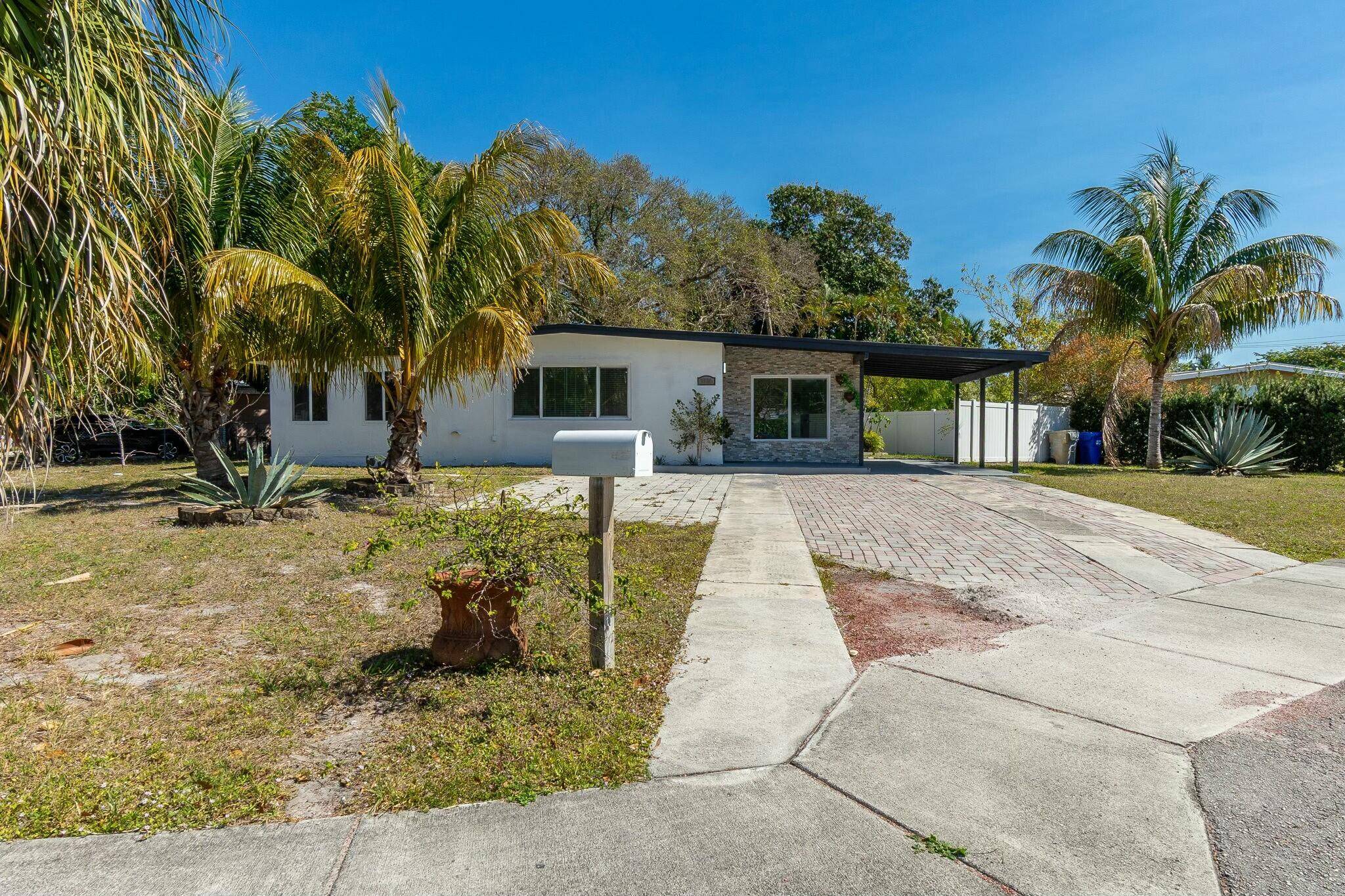Pompano Beach, FL 33064,1601 NE 41st CT