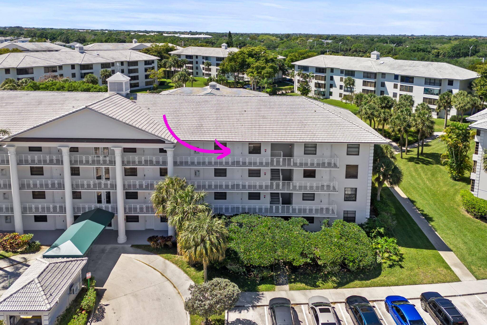 West Palm Beach, FL 33401,3716 Whitehall DR 405