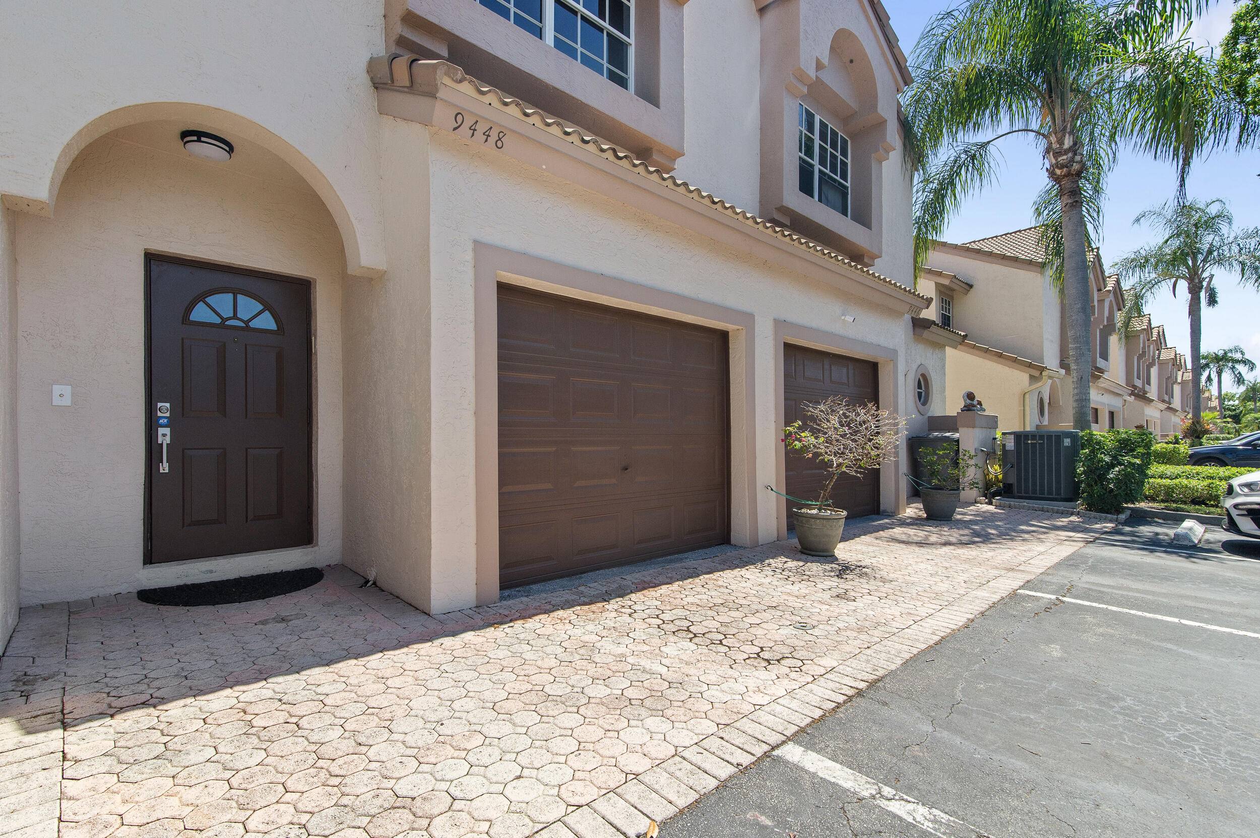 Boca Raton, FL 33434,9448 Boca River CIR