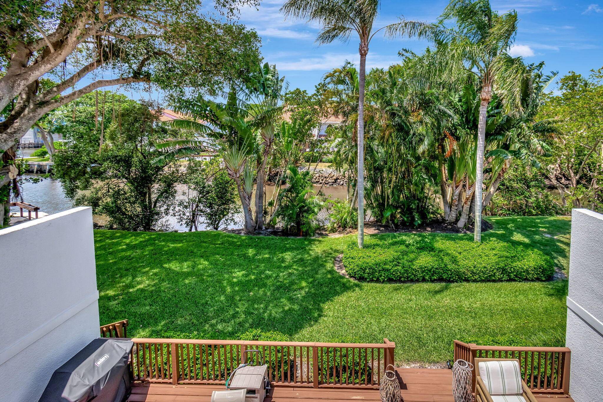 Ocean Ridge, FL 33435,5560 N Ocean BLVD A