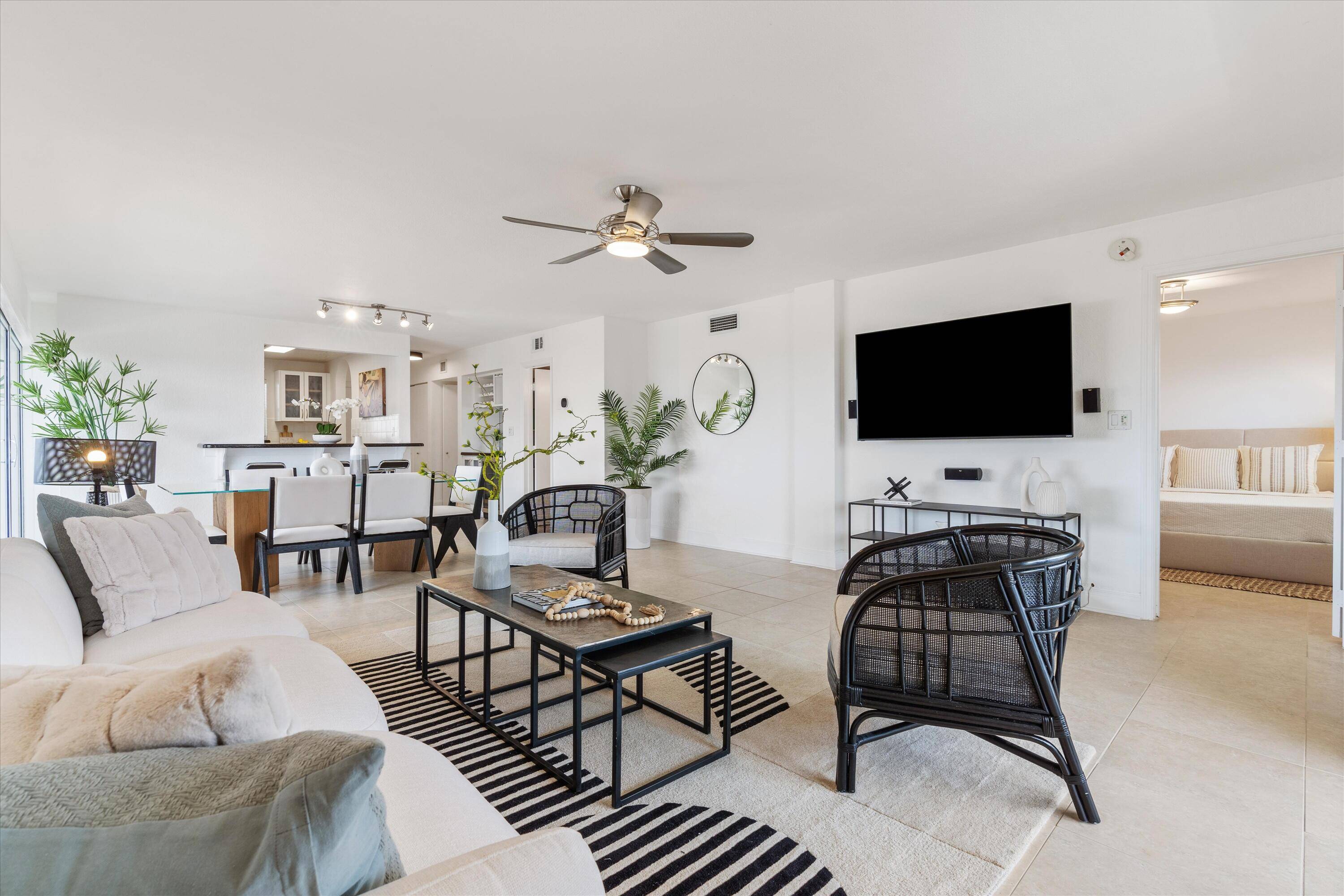 Hillsboro Beach, FL 33062,1161 Hillsboro Mile 601