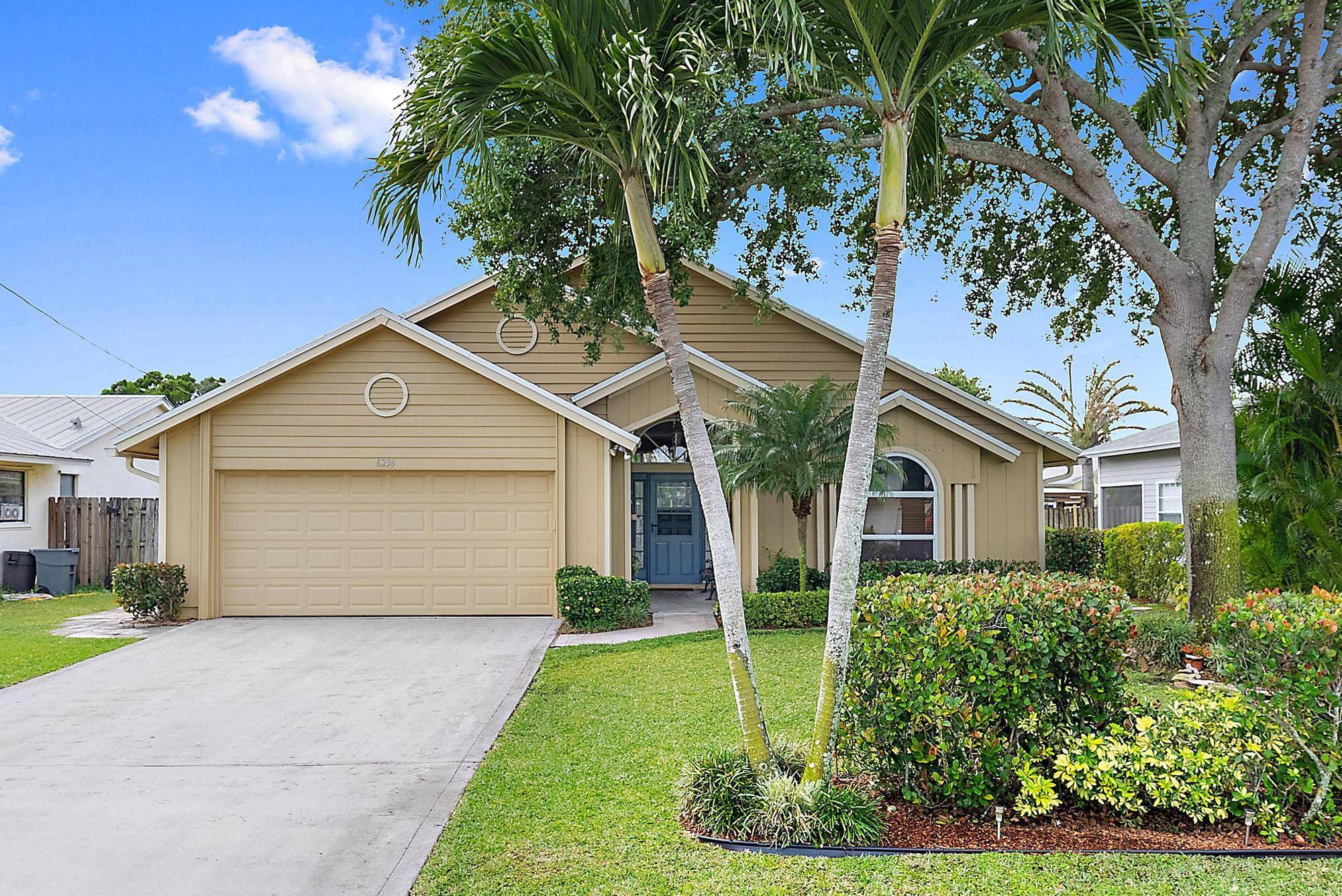 Jupiter, FL 33458,6238 Dania ST