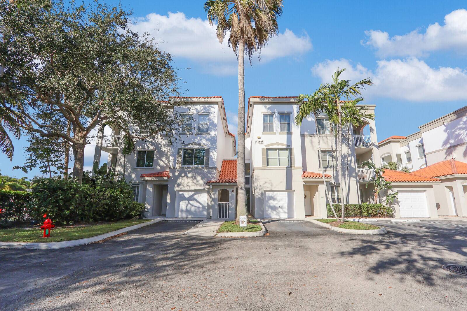 Palm Beach Gardens, FL 33410,11035 Legacy BLVD 204