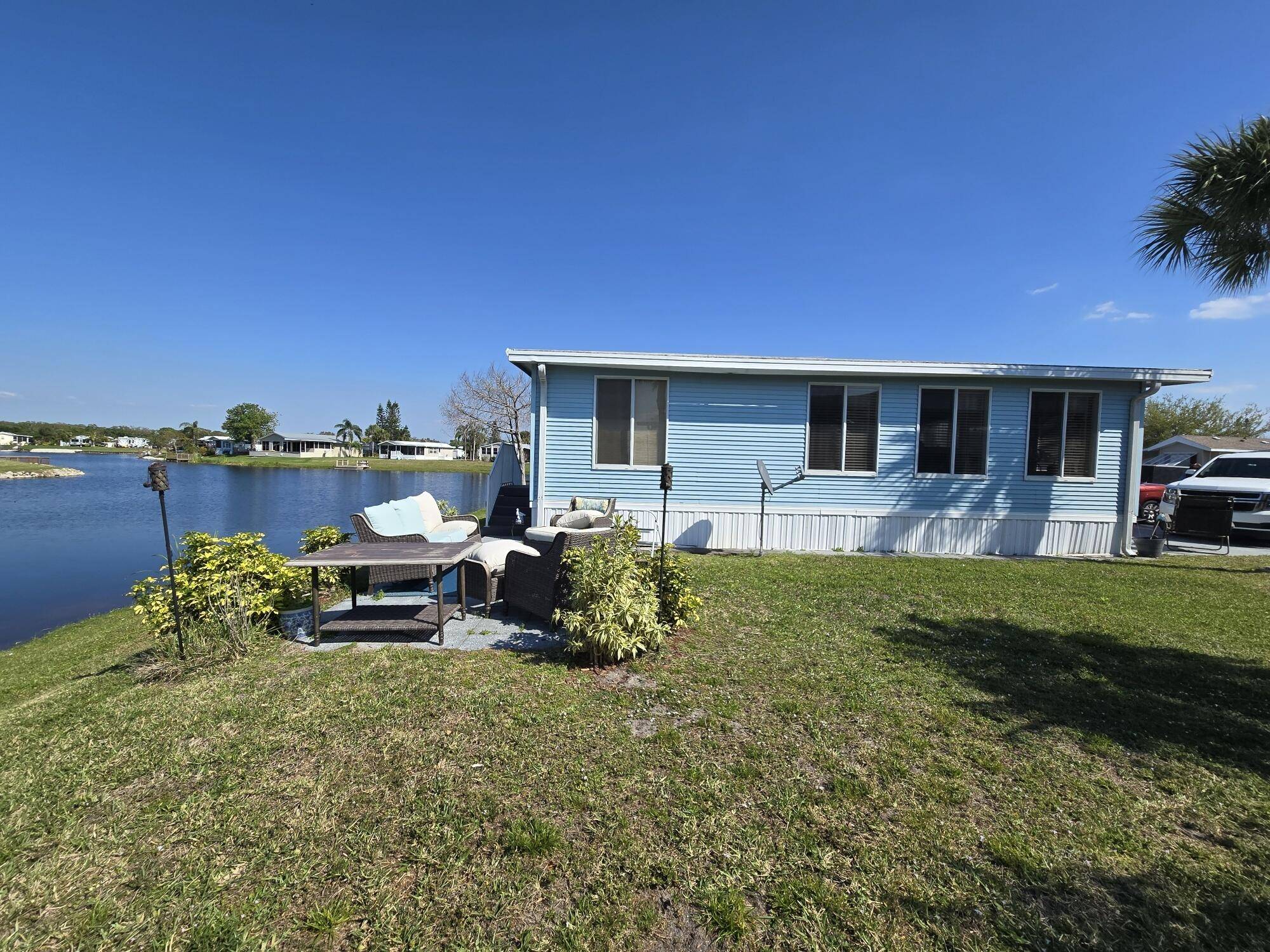 Okeechobee, FL 34974,13841 SE 125th TER