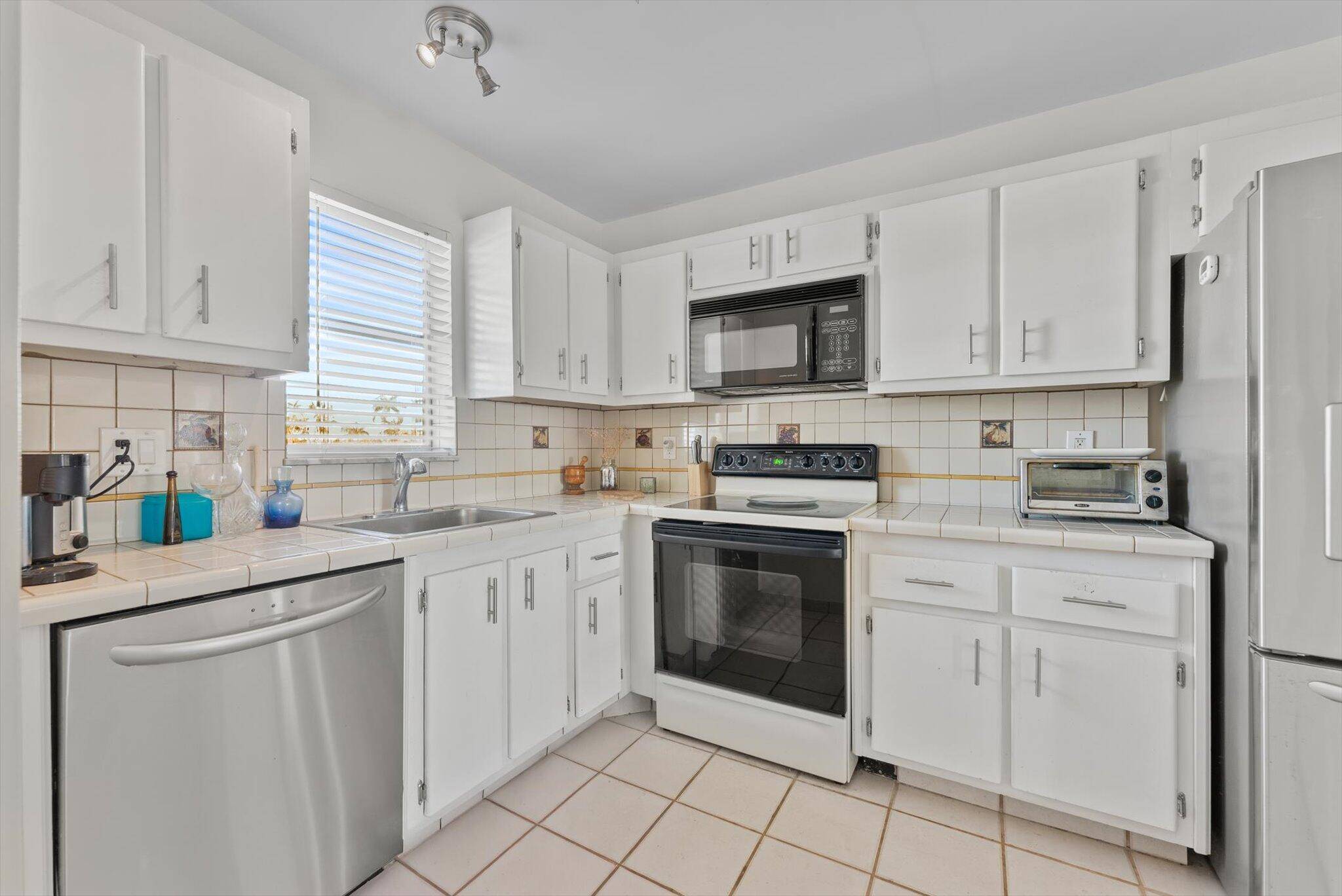Boynton Beach, FL 33435,720 E Ocean AVE 403