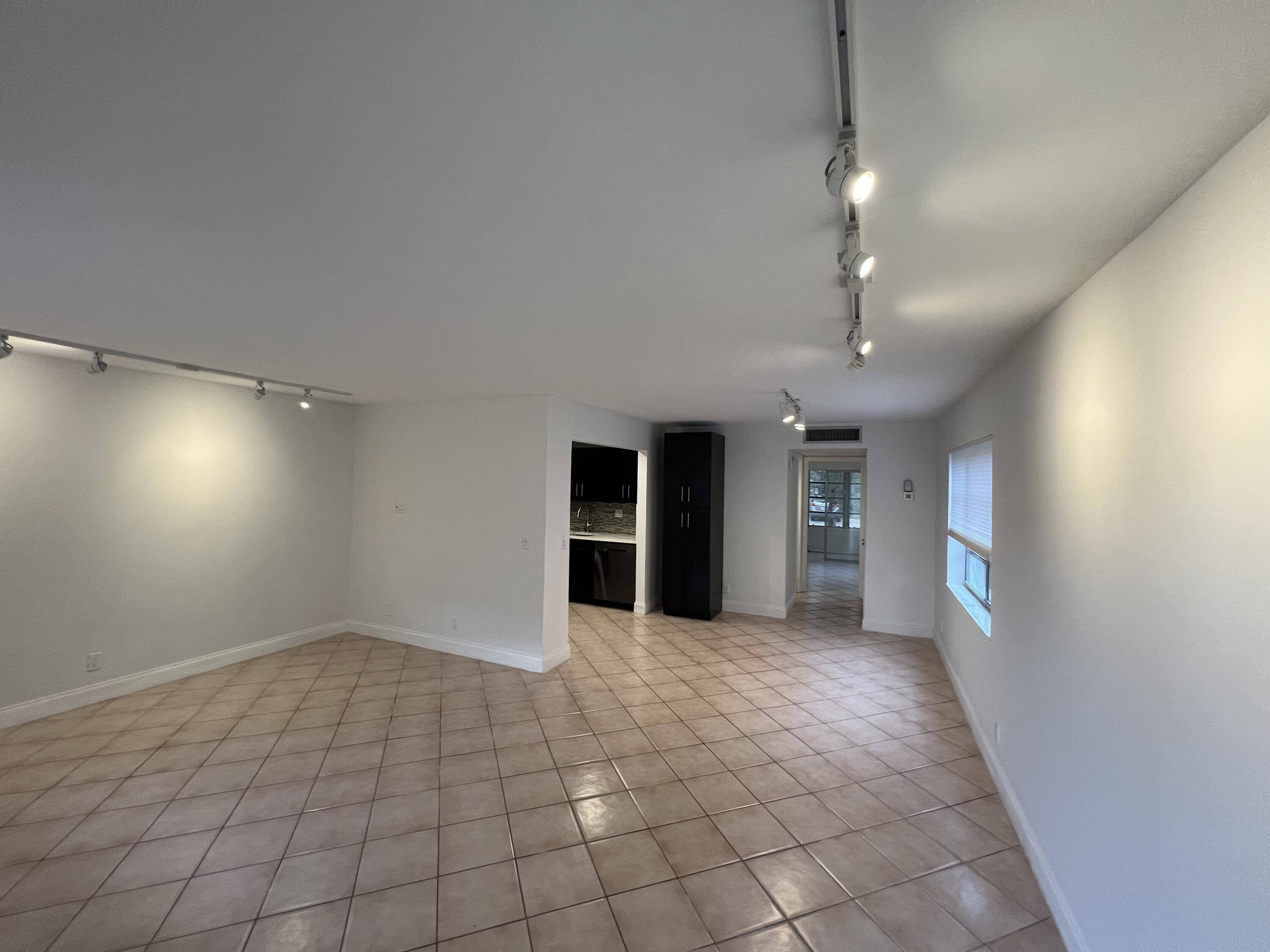 Delray Beach, FL 33484,679 Normandy O