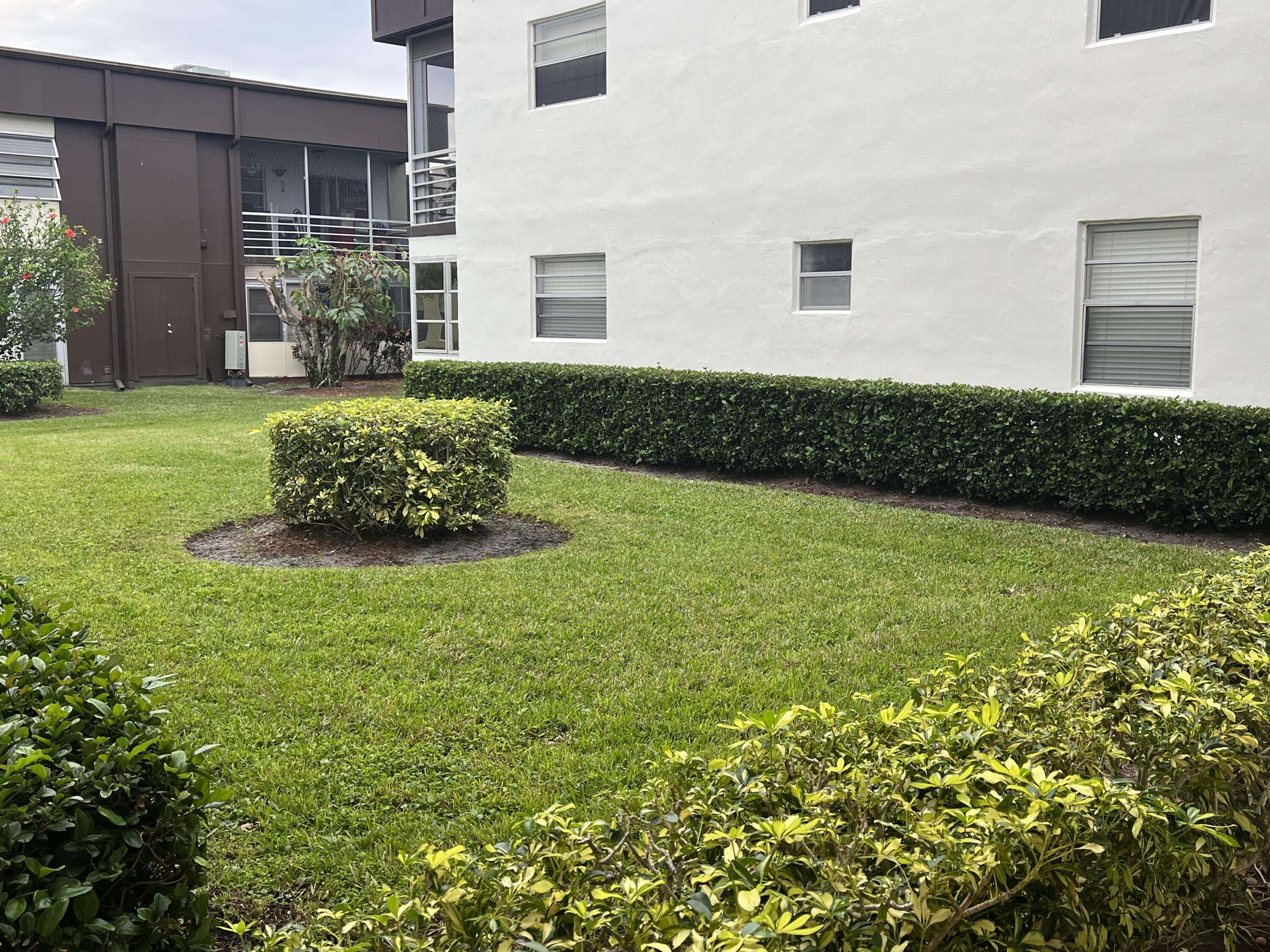 Delray Beach, FL 33484,679 Normandy O