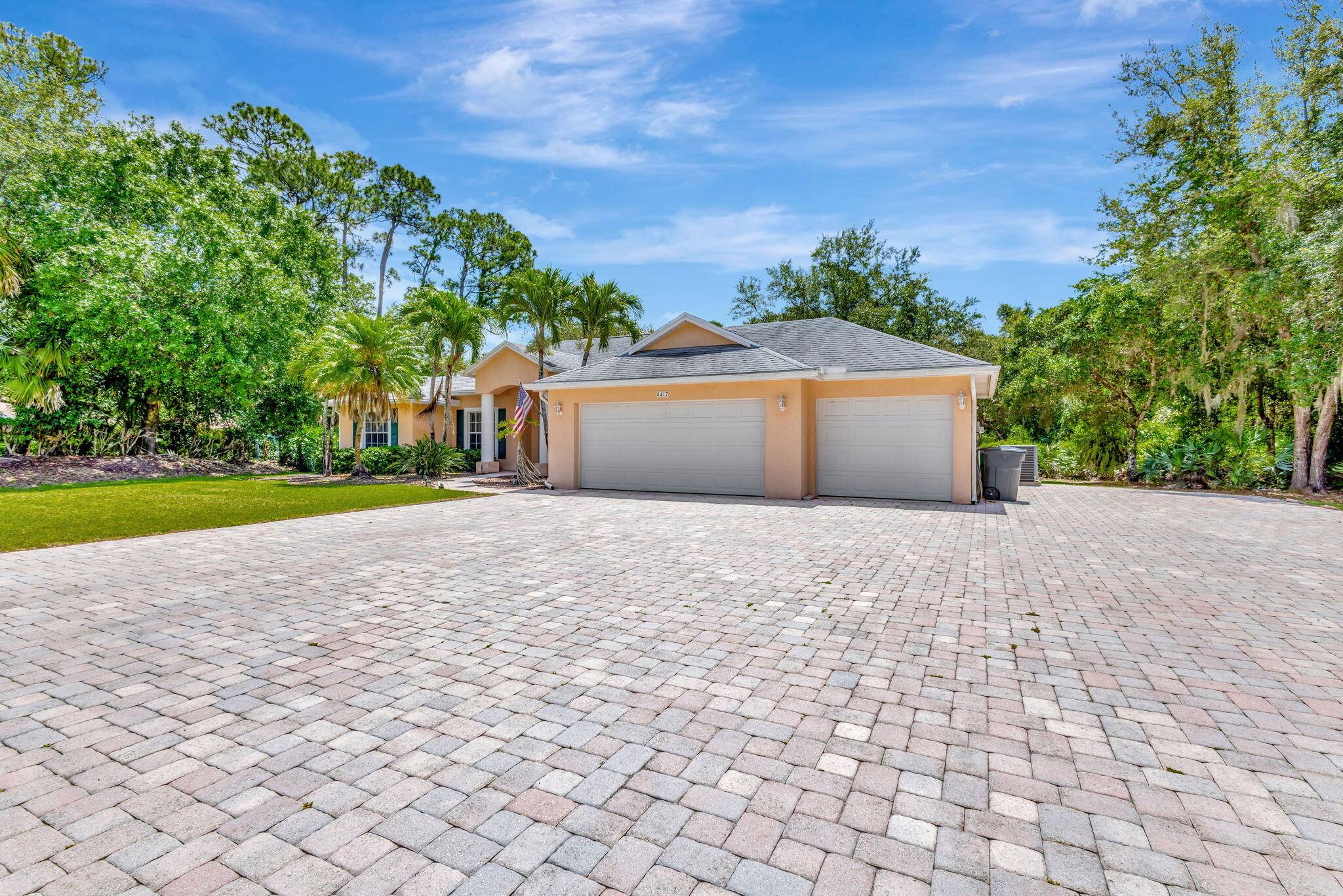 Fort Pierce, FL 34981,5417 Stately Oaks ST