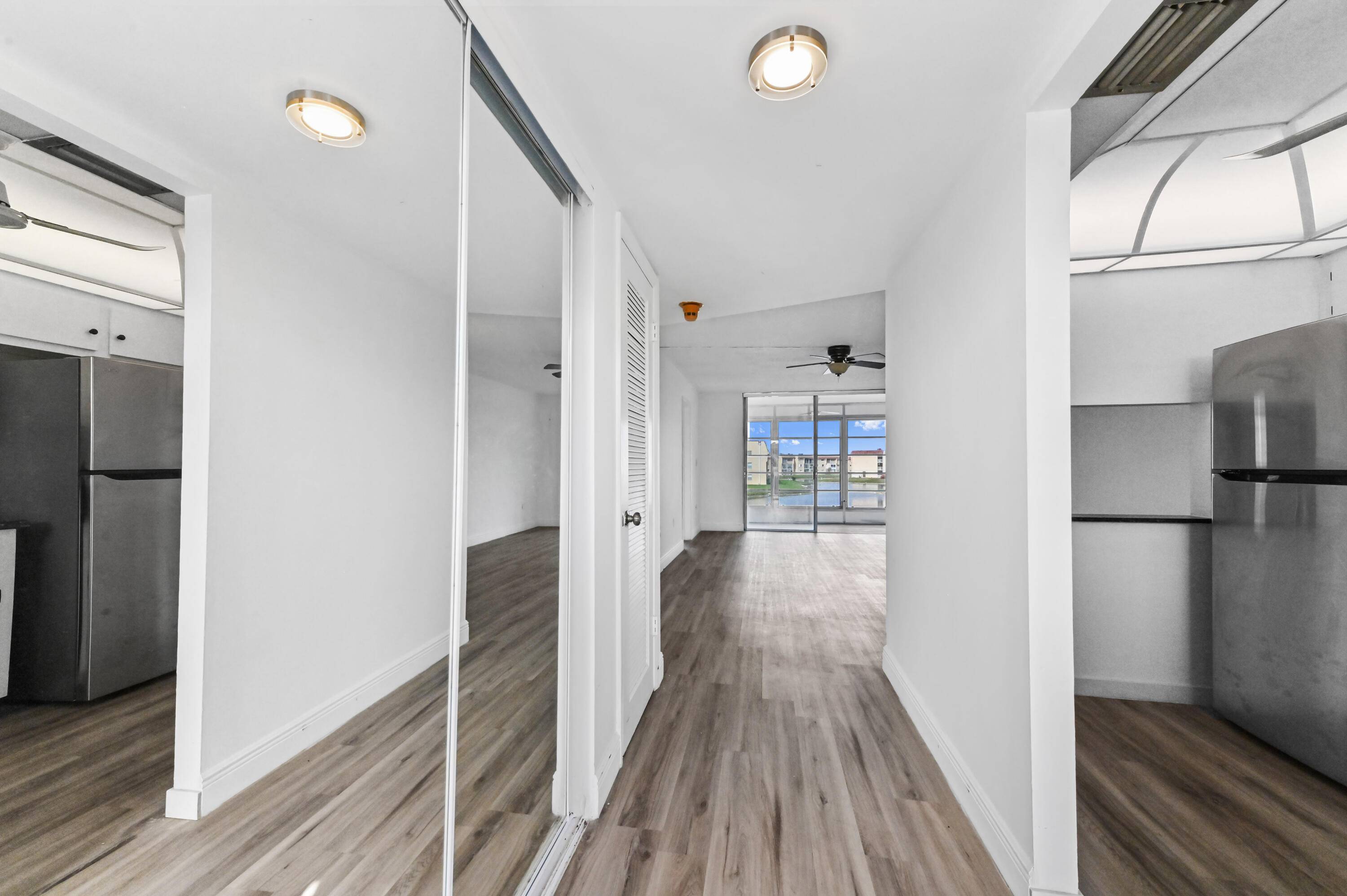 Sunrise, FL 33322,8821 Sunrise Lakes BLVD 203