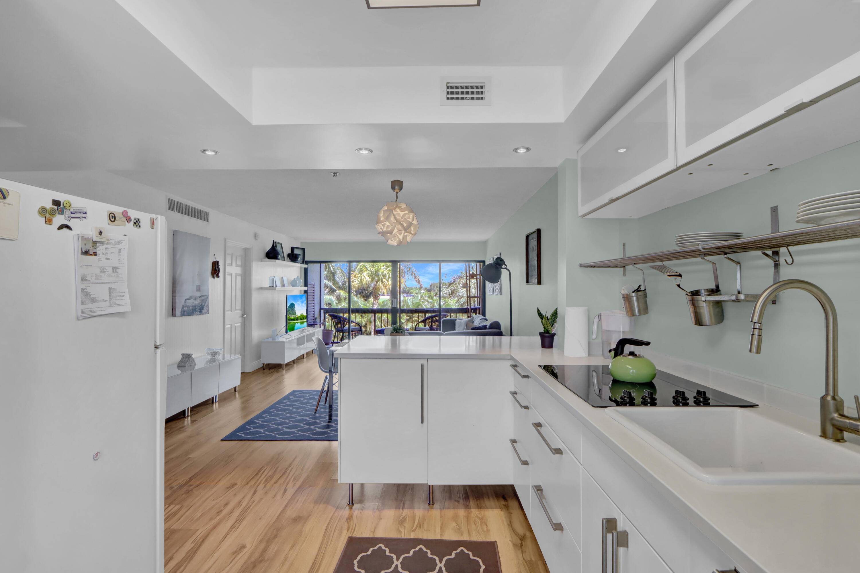 West Palm Beach, FL 33401,3000 Presidential Way WAY 303