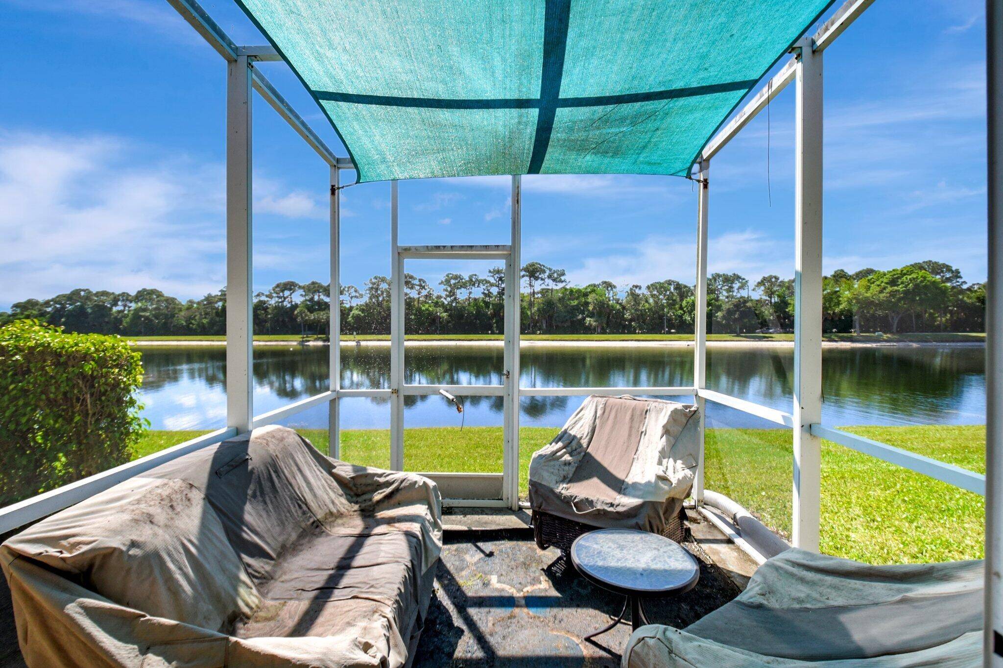 West Palm Beach, FL 33411,8572 Lineyard Cay